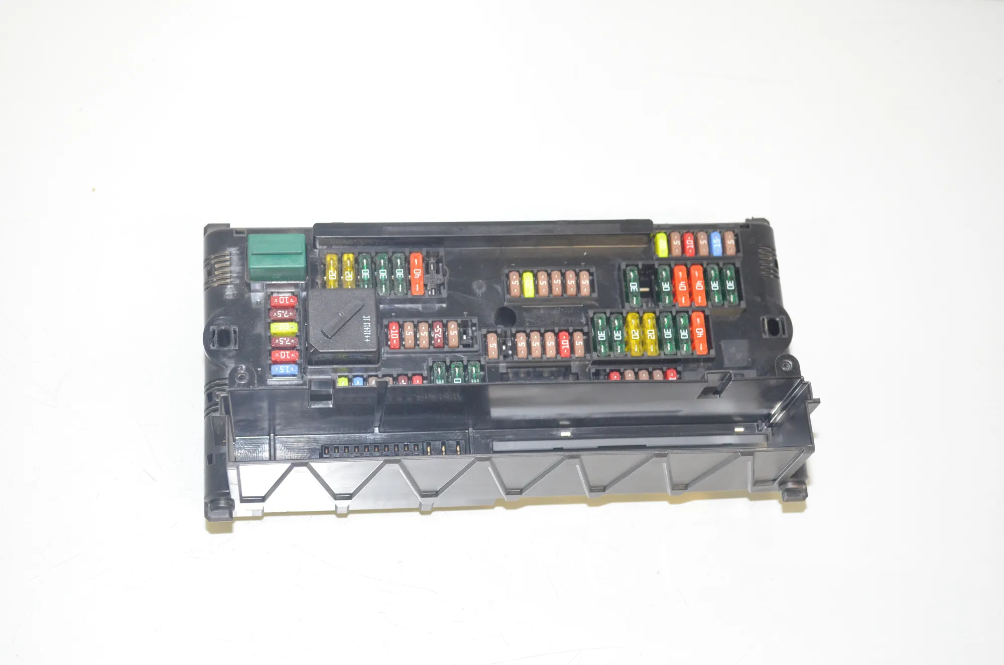 Fuse Box – OEM 9252815 · BMW 5 Touring (F11) 535 d xDrive 2011 – 2