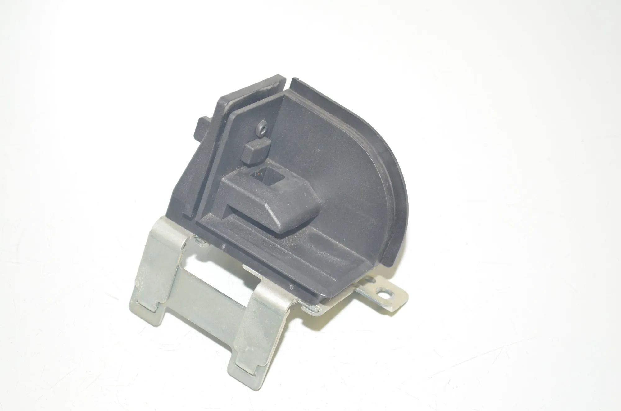 Bracket – OEM 9168474 · BMW 5 Touring (F11) 535 d xDrive 2011