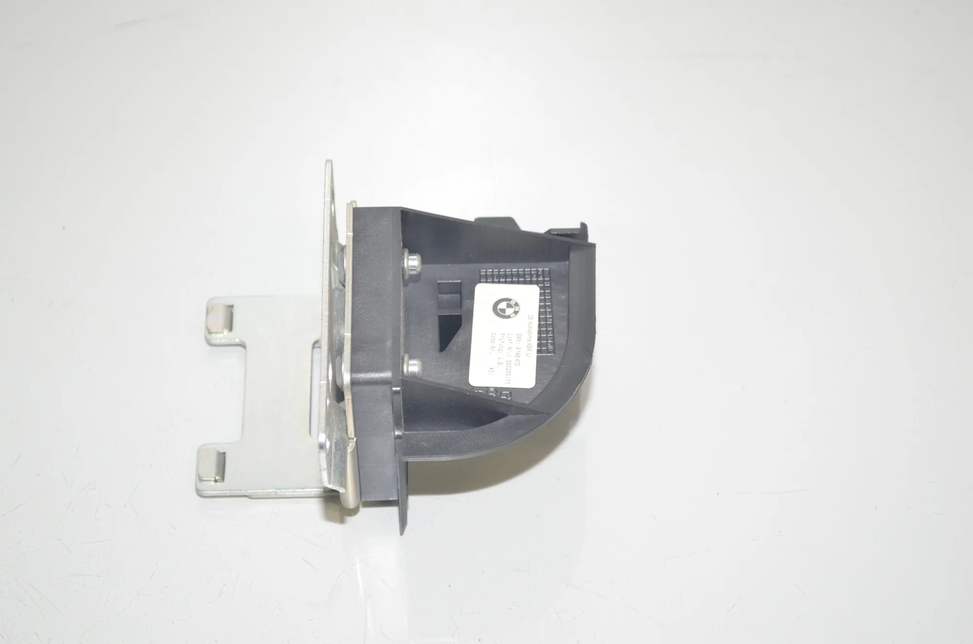 Bracket – OEM 9168473 · BMW 5 Touring (F11) 535 d xDrive 2011 – 3