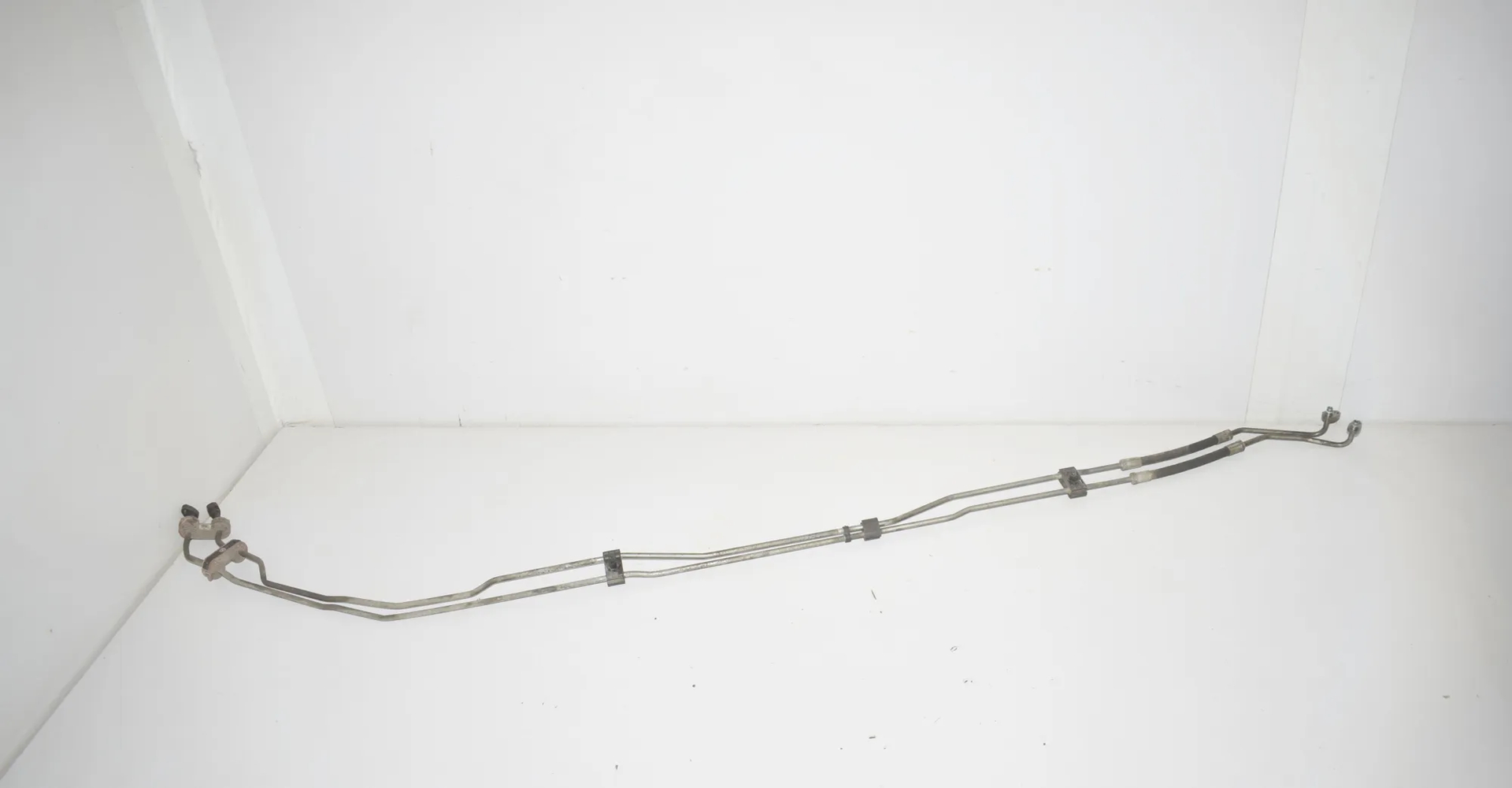 Other tubes – OEM 6792434 · BMW 5 Touring (F11) 535 d xDrive 2011 – 2