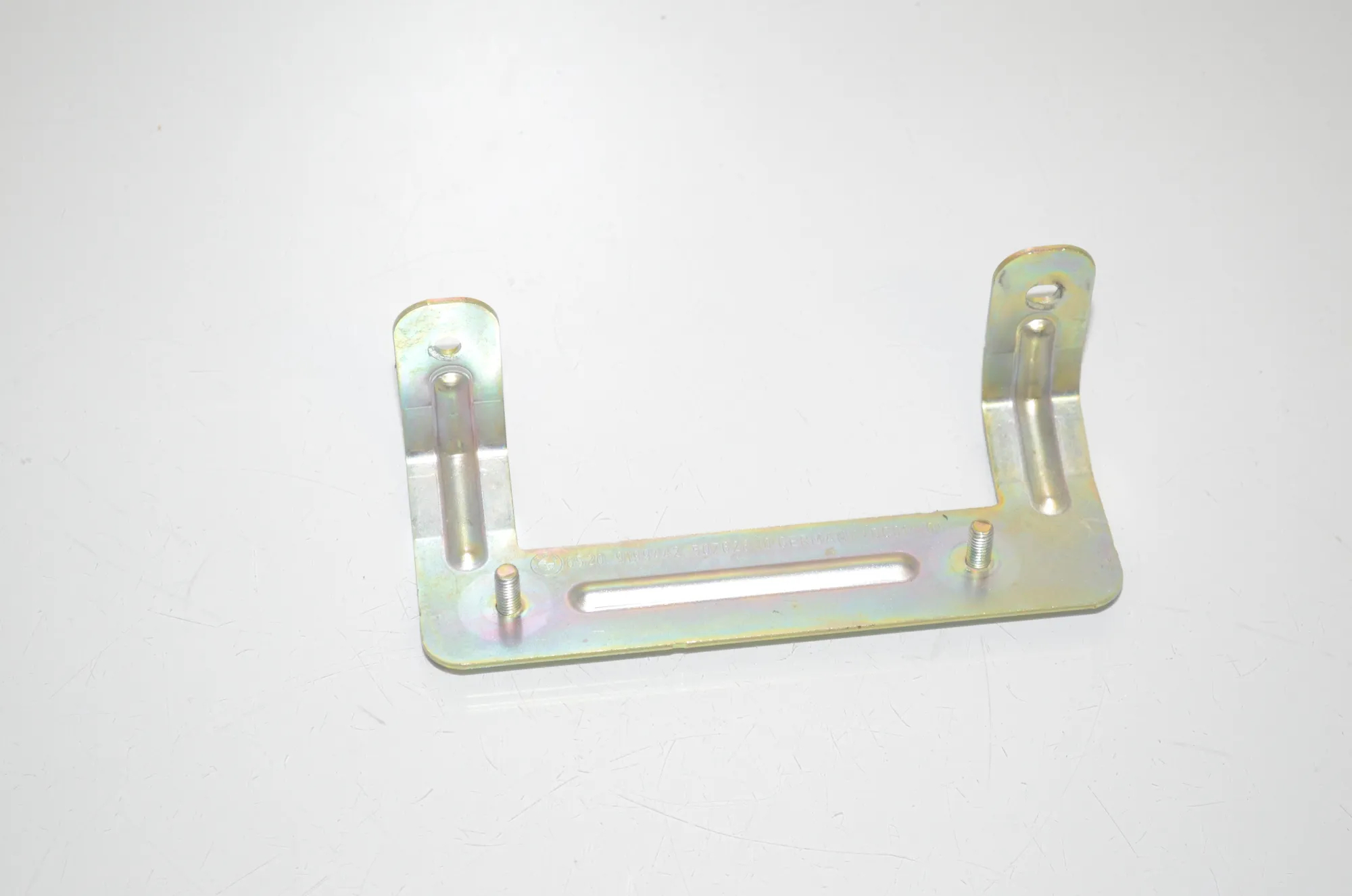 Bracket – OEM 9199442 · BMW 5 Touring (F11) 535 d xDrive 2011 – 2