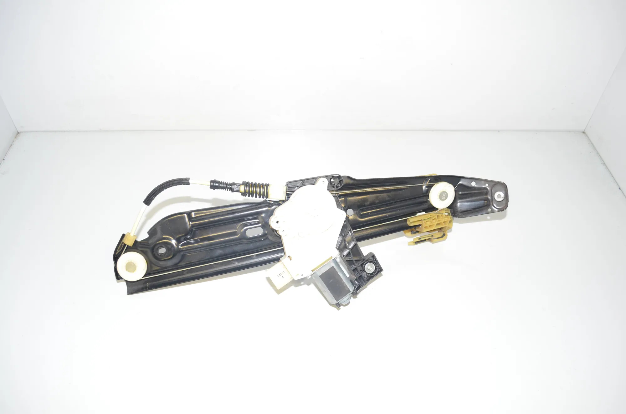Rear Right Door Window Regulator – OEM 7208018 · BMW 5 Touring (F11) 535 d xDrive 2011 – 3
