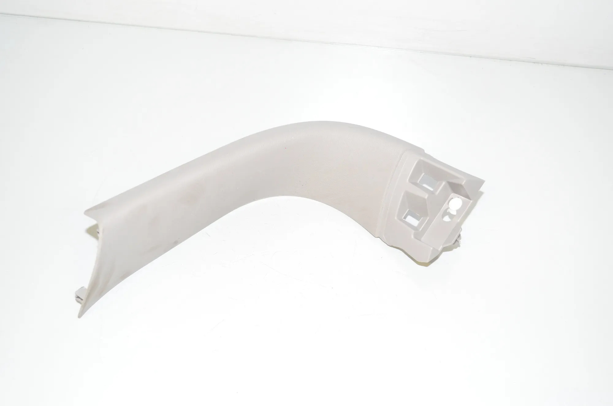 Tailgate Bootlid Cover Trim – OEM 7318938 · BMW 2 Gran Tourer (F46) 220 d xDrive 2020