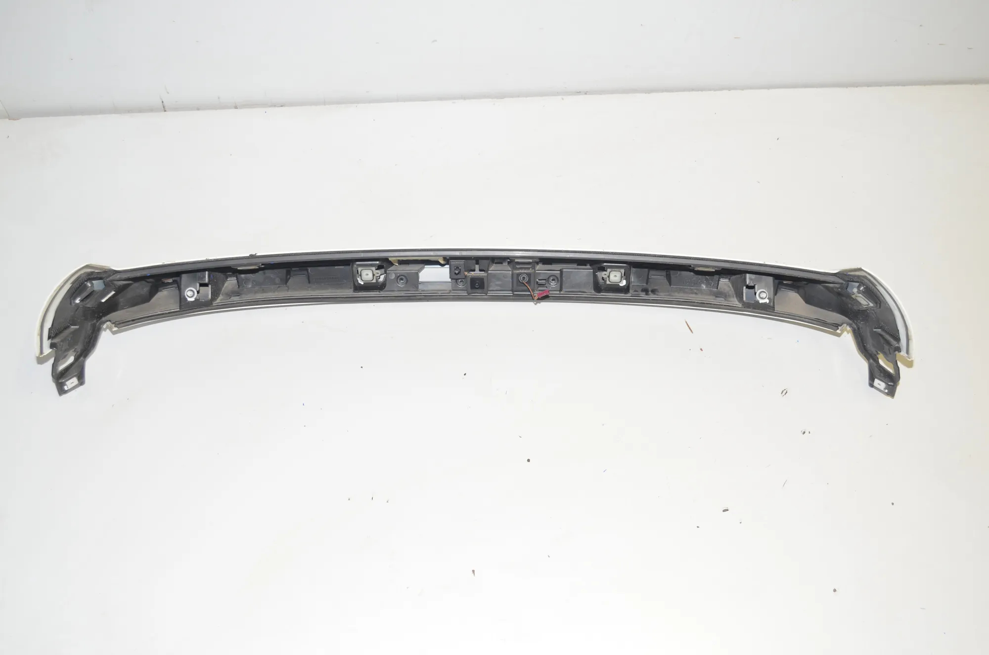 Tailgate Bootlid Spoiler – OEM 7349464 · BMW 2 Gran Tourer (F46) 220 d xDrive 2020 – 3