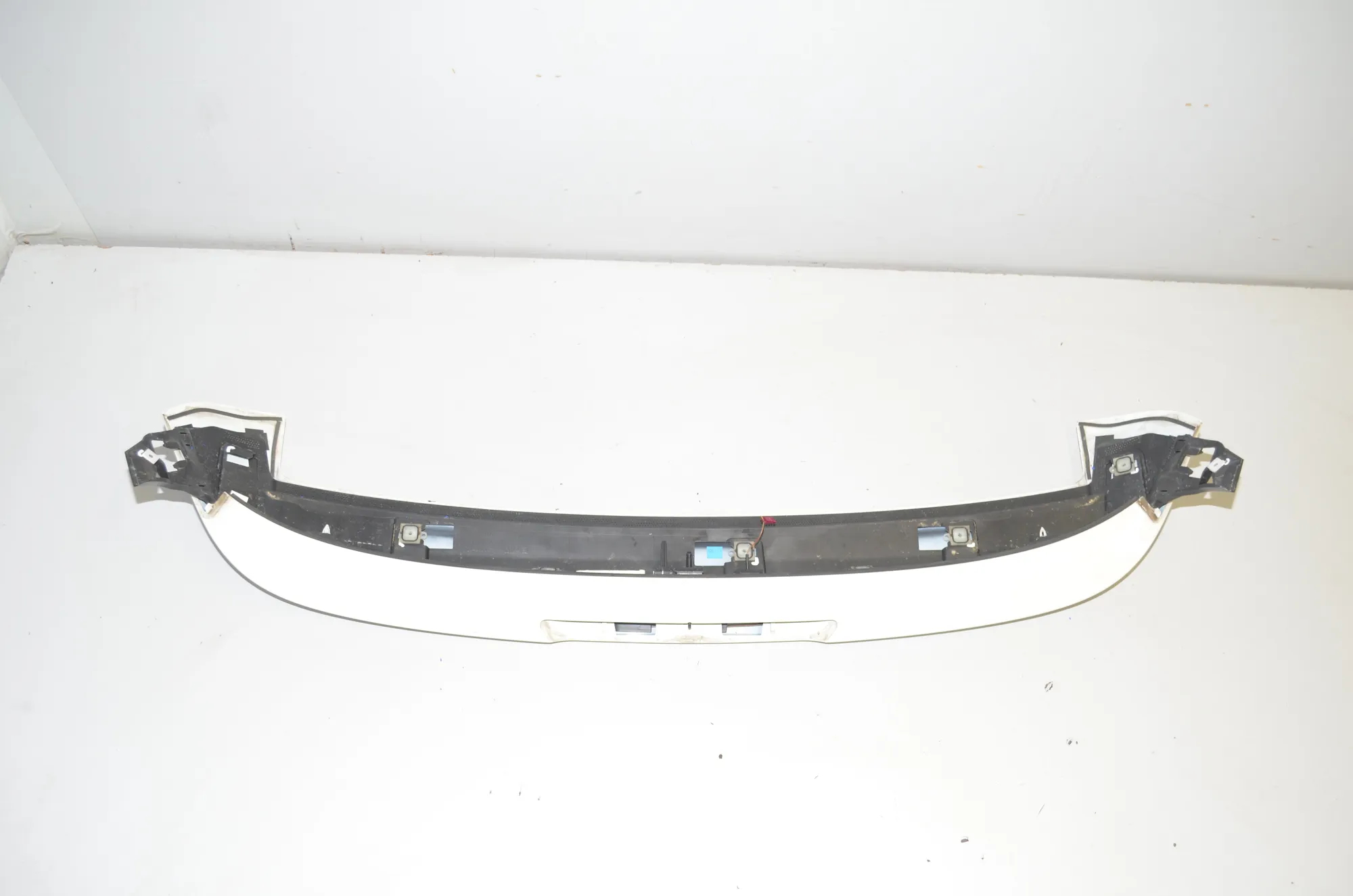 Tailgate Bootlid Spoiler – OEM 7349464 · BMW 2 Gran Tourer (F46) 220 d xDrive 2020 – 4