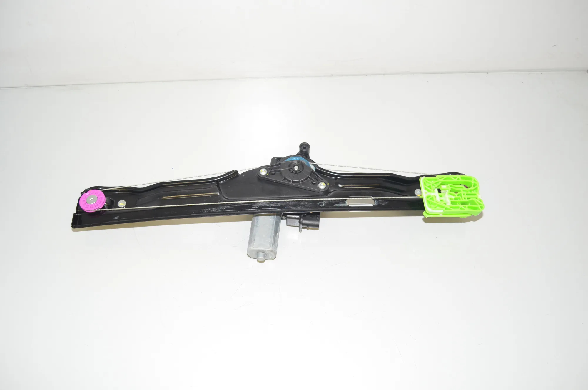 Rear Right Door Window Regulator – OEM 7463490 · BMW 2 Gran Tourer (F46) 220 d xDrive 2020