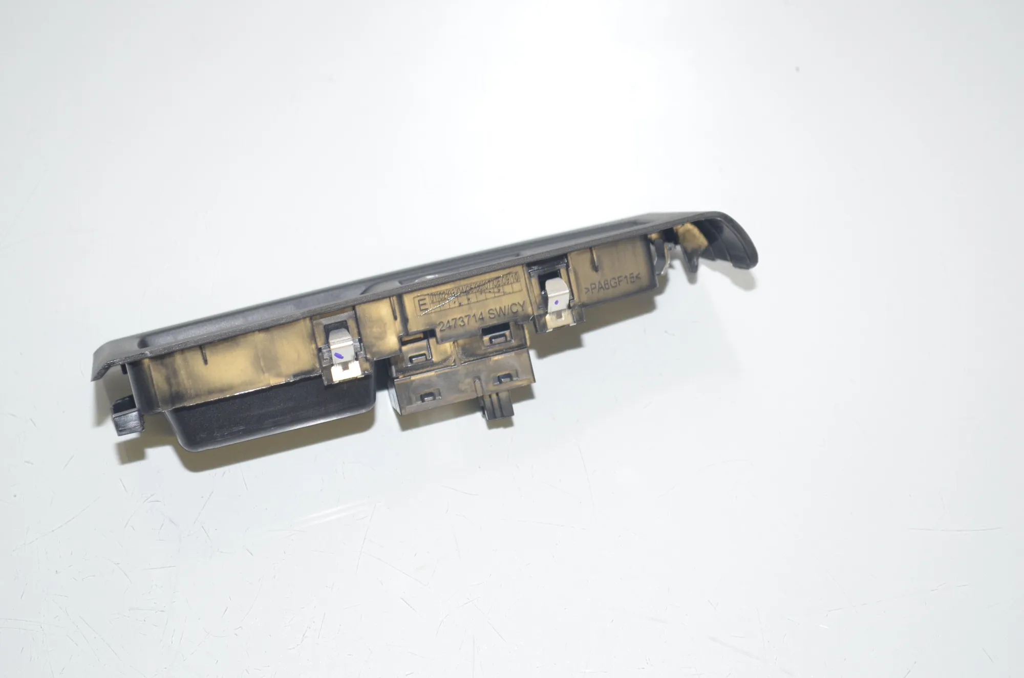 Rear Right Door Window Switch – OEM 7333902 · BMW 2 Gran Tourer (F46) 220 d xDrive 2020 – 2