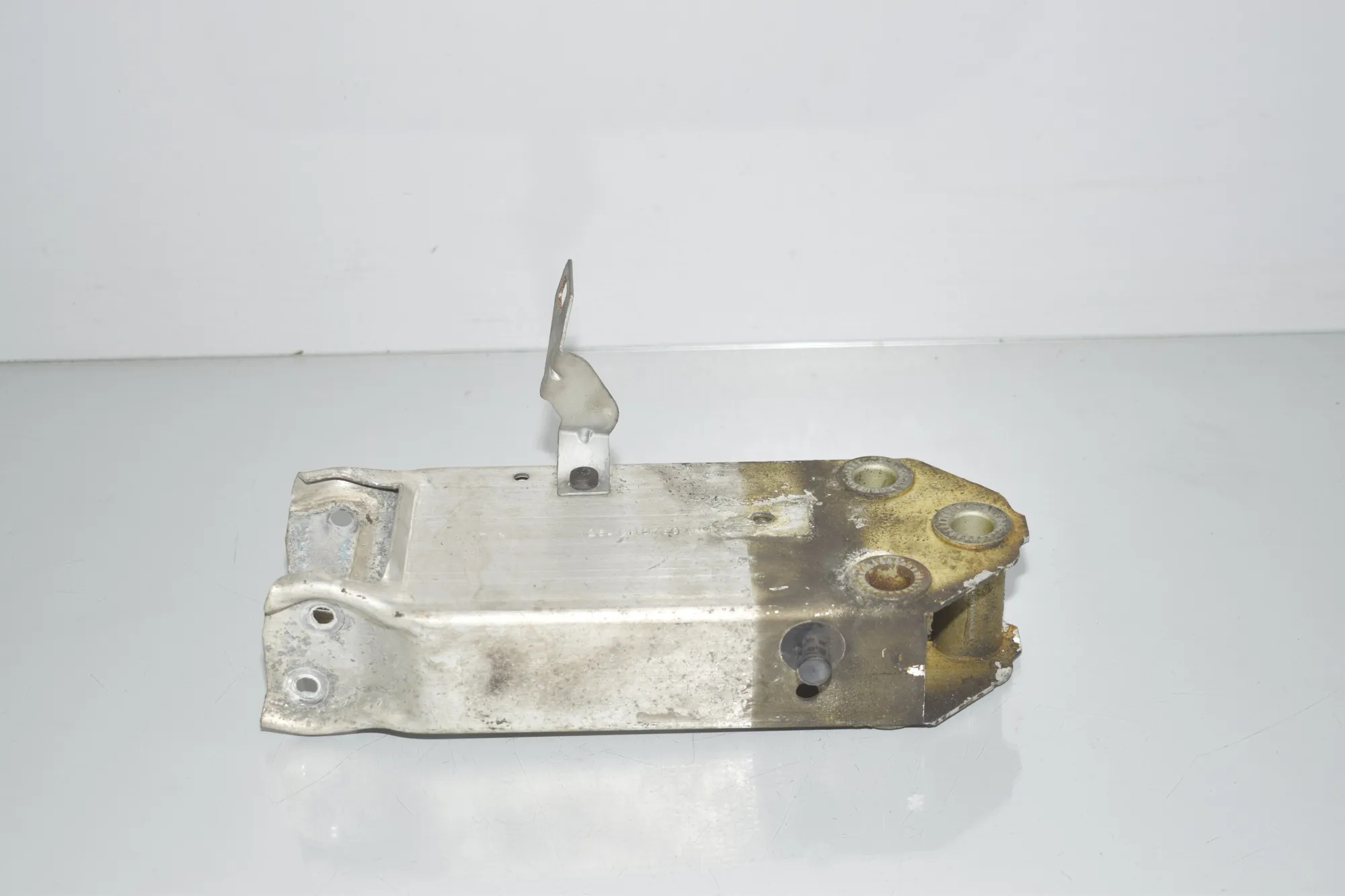 Left Side Crash Absorber · BMW 5 Touring (F11) 535 d xDrive 2011