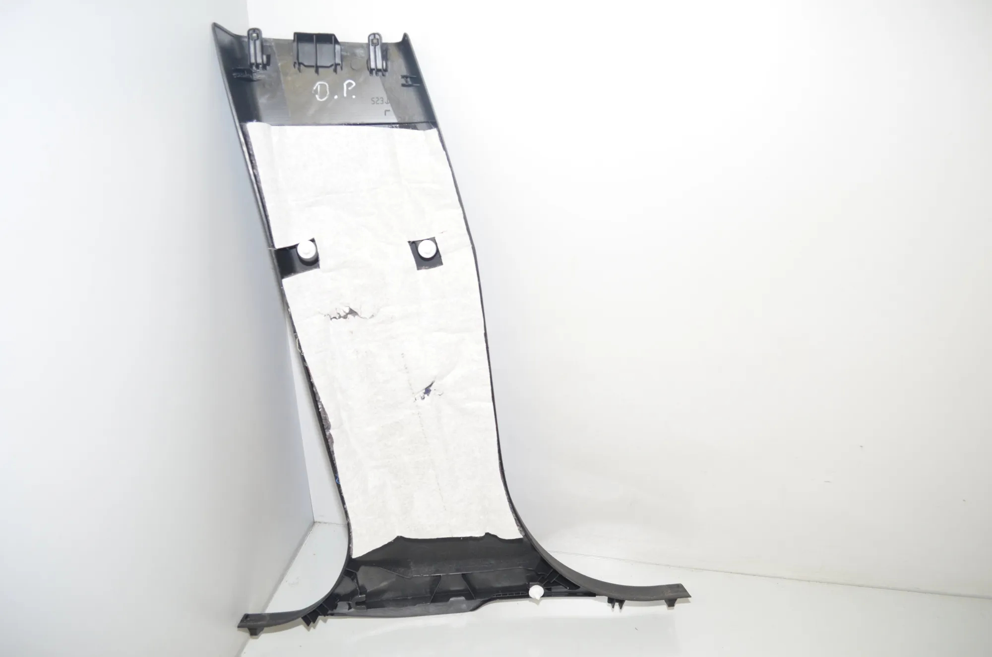 Right Side B Pillar Trim – OEM 7302434 · BMW 2 Gran Tourer (F46) 220 d xDrive 2020 – 3