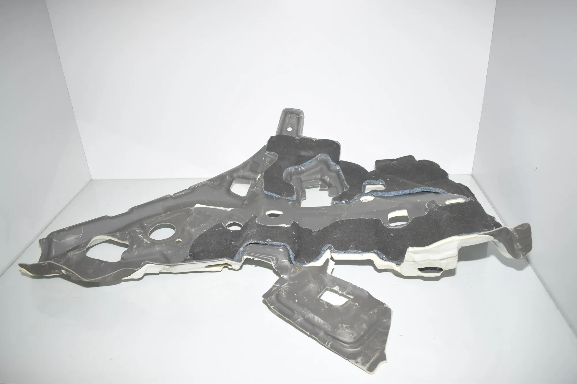 Sound Insulation – OEM 7434360 · BMW X7 (G07) BMW X7 (G07) xDrive 30 d 2020