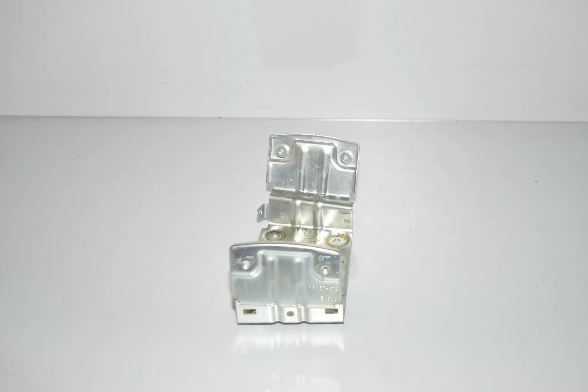 Bracket – OEM 3365746 · BMW X7 (G07) BMW X7 (G07) xDrive 30 d 2020 – 4