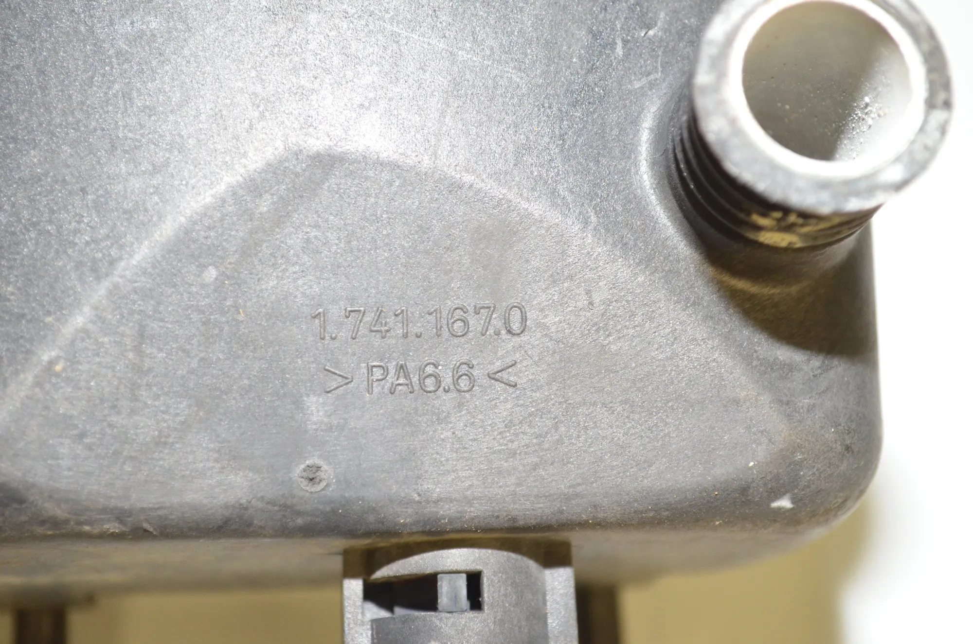 Expansion Tank – OEM 1741167 · BMW 7 (E38) BMW 7 (E38) 750 i, iL 1999 – 4