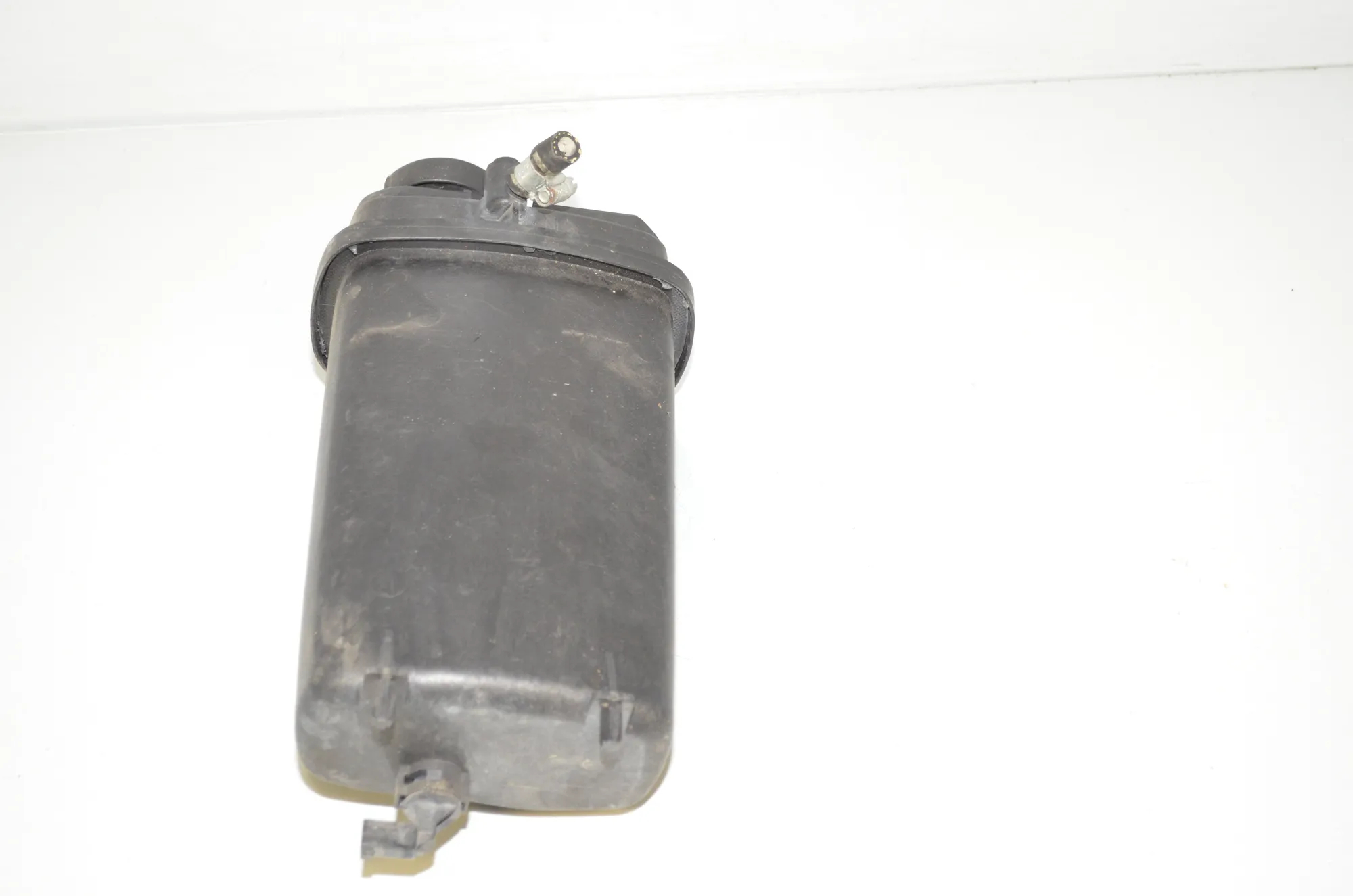 Expansion Tank – OEM 1741167 · BMW 7 (E38) BMW 7 (E38) 750 i, iL 1999