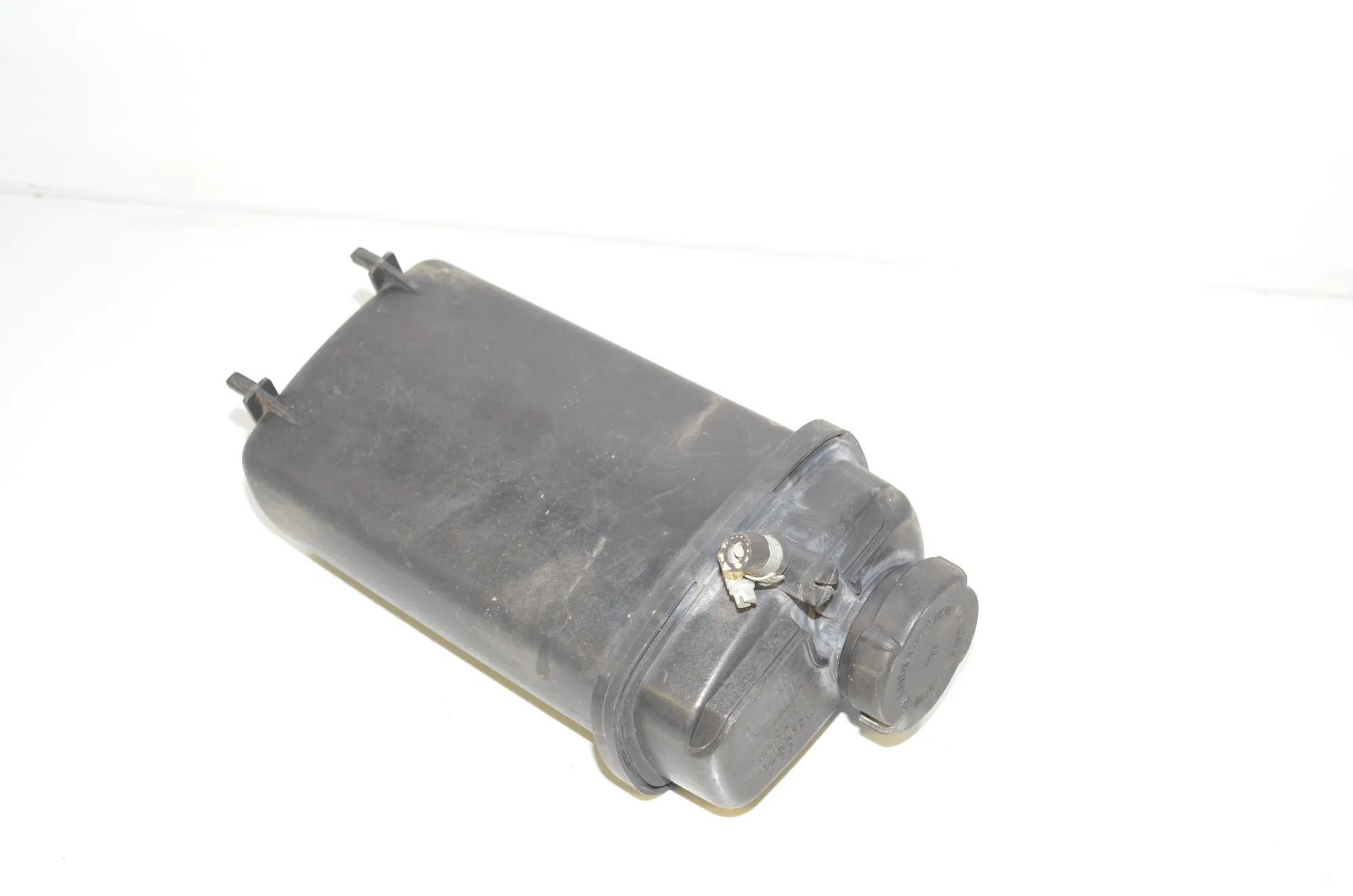 Expansion Tank – OEM 1741167 · BMW 7 (E38) BMW 7 (E38) 750 i, iL 1999 – 2