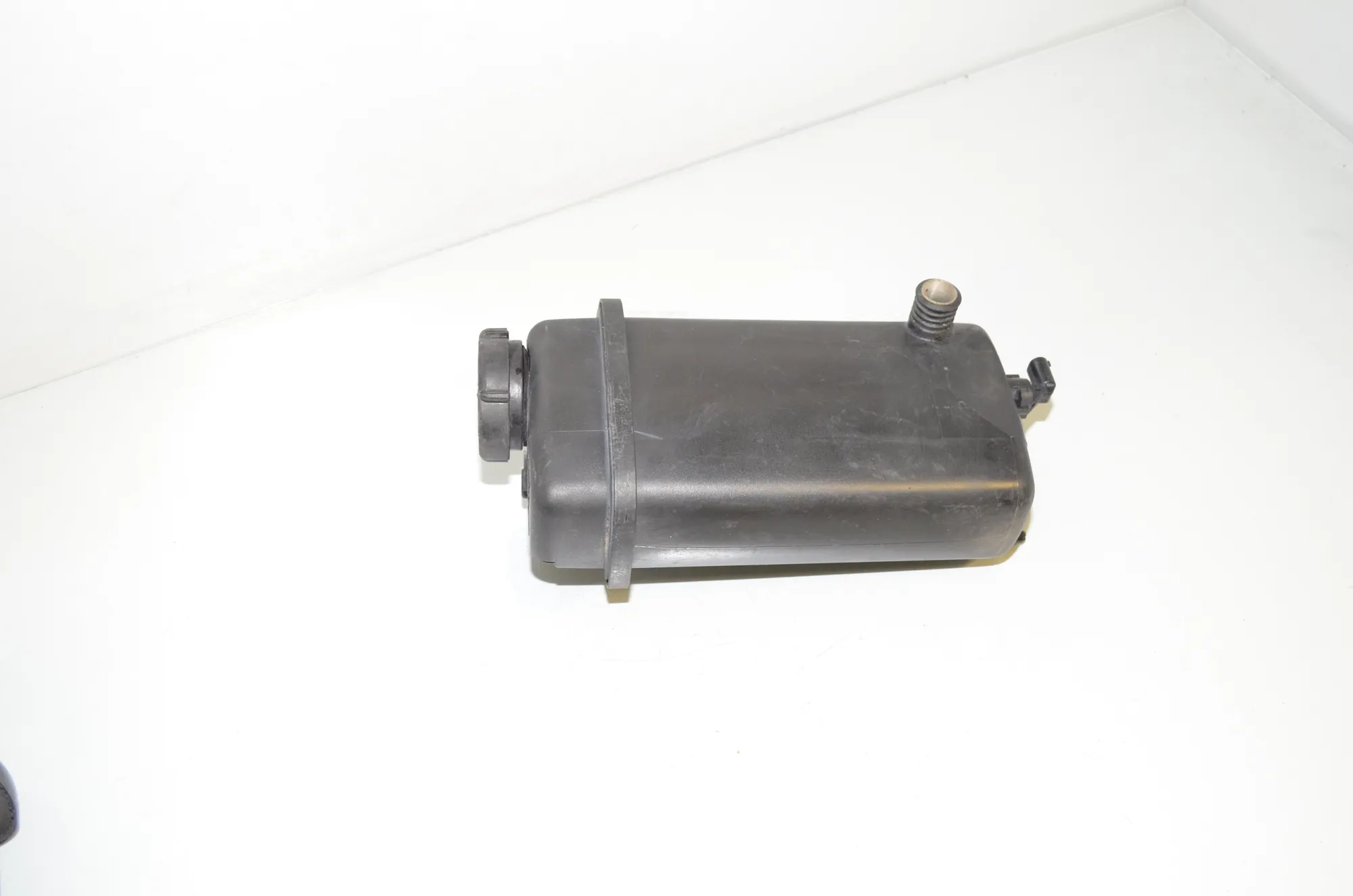 Expansion Tank – OEM 1741167 · BMW 7 (E38) BMW 7 (E38) 750 i, iL 2001