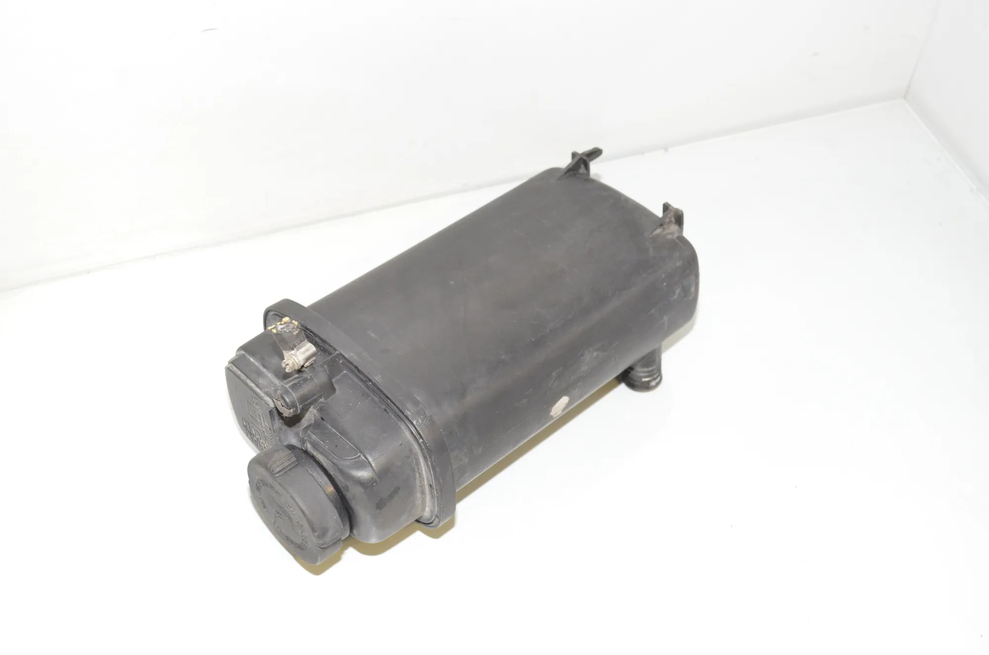 Expansion Tank – OEM 1741167 · BMW 7 (E38) BMW 7 (E38) 750 i, iL 2000 – 2