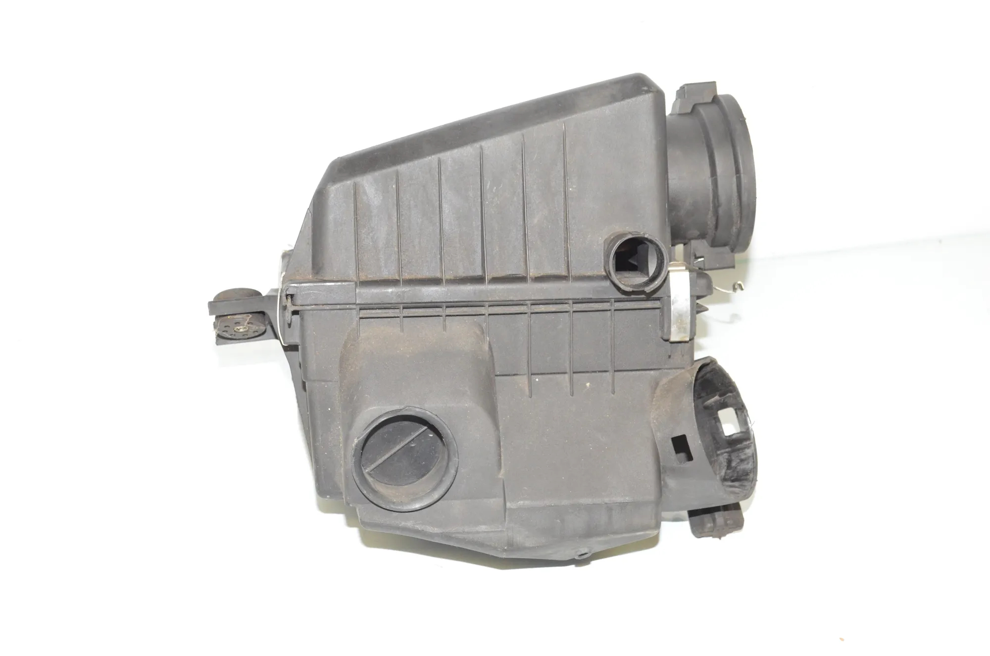 Air Filter Box – OEM 7512126 · BMW X5 (E53) BMW X5 (E53) 4.6 is 2003