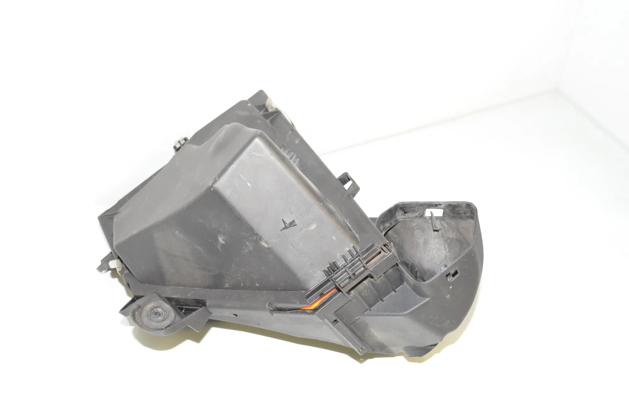 Air Filter Box – OEM 7803342 · BMW 1 (E87) BMW 1 (E87) 118 d 2008