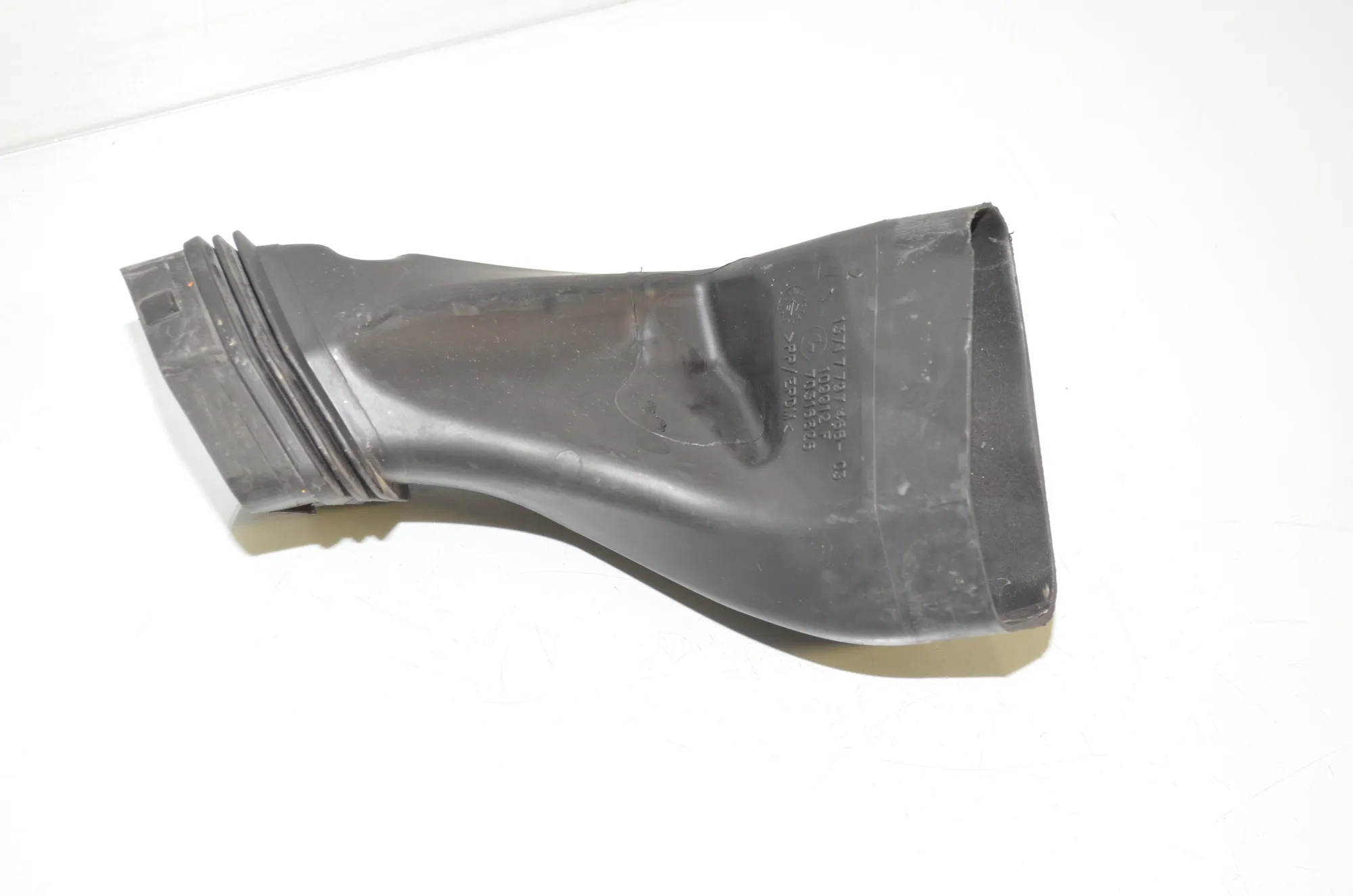 Pipe Hose – OEM 7797466 · BMW 1 (E87) BMW 1 (E87) 118 d 2009