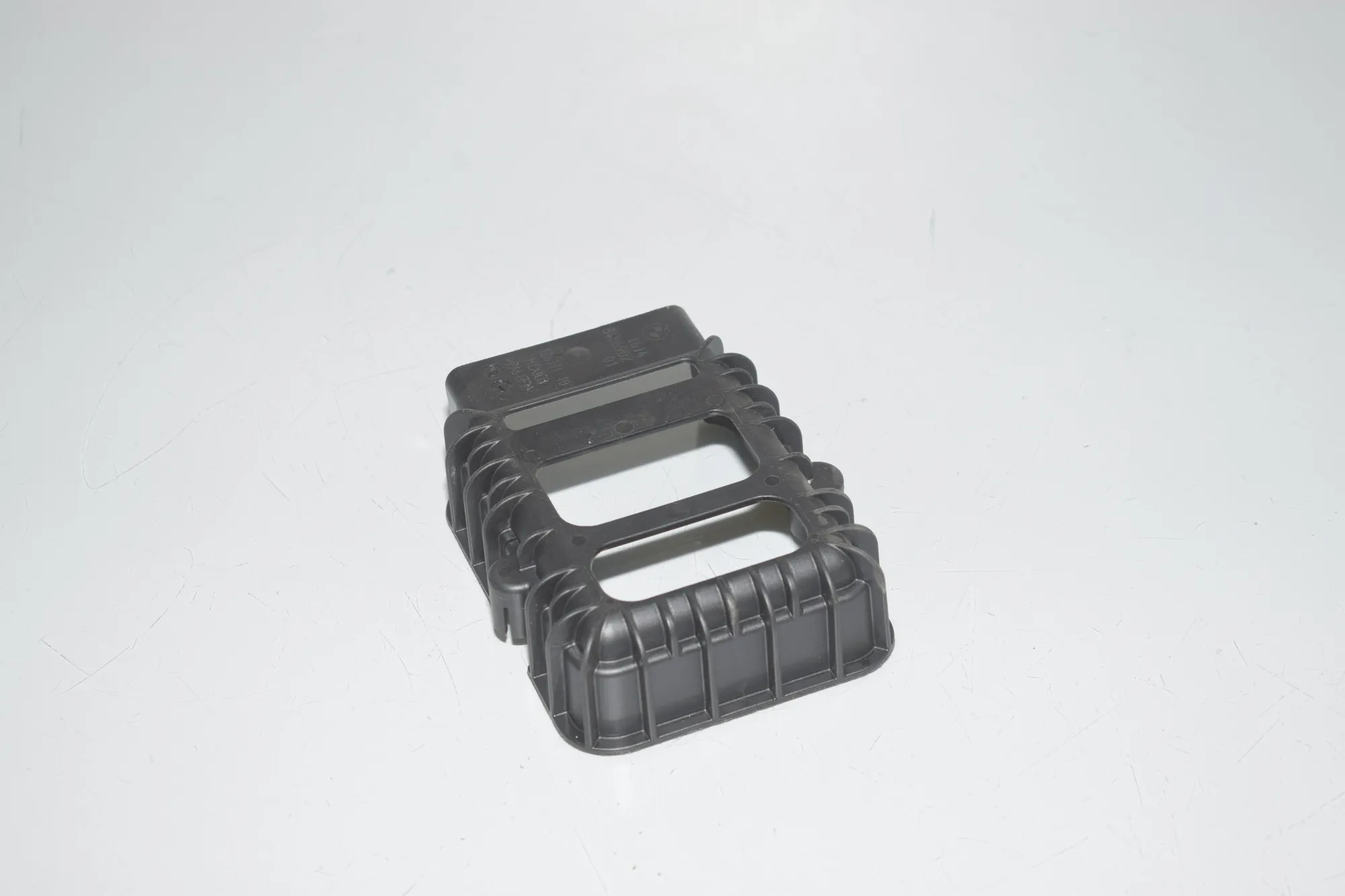 Bracket – OEM 8486902 · BMW X7 (G07) BMW X7 (G07) xDrive 30 d 2020 – 3