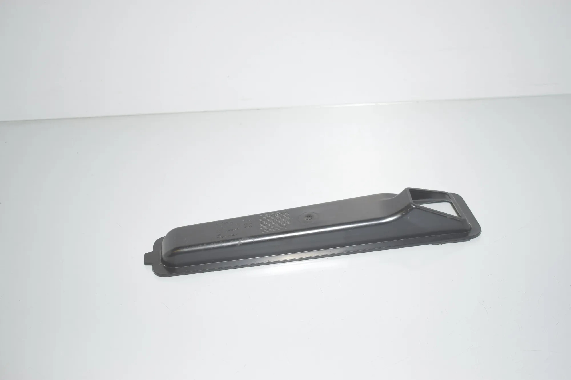 Other Interior Parts – OEM 9399364 · BMW X7 (G07) BMW X7 (G07) xDrive 30 d 2020 – 2