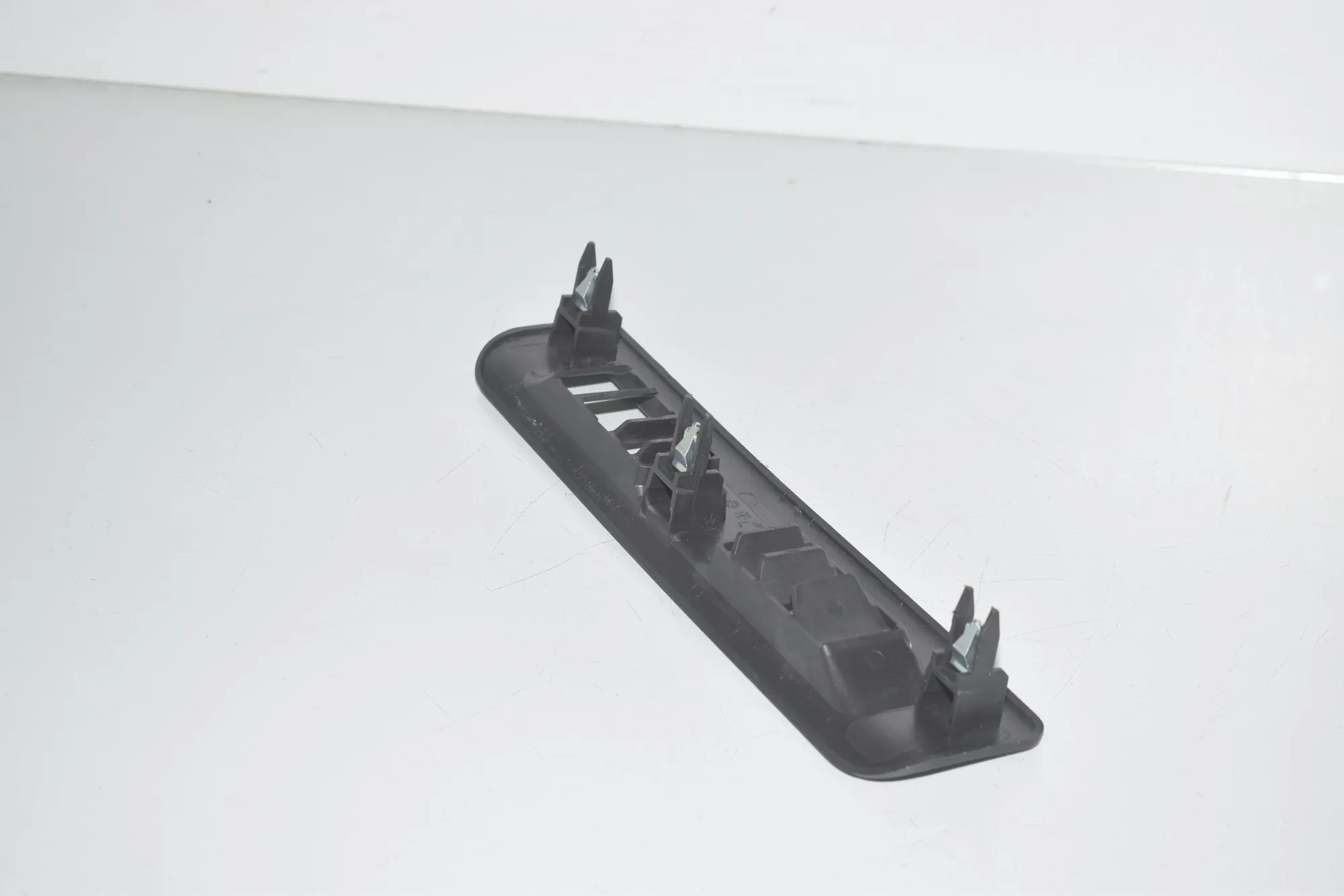 Other Interior Parts – OEM 9890990 · BMW X7 (G07) BMW X7 (G07) xDrive 30 d 2020 – 3