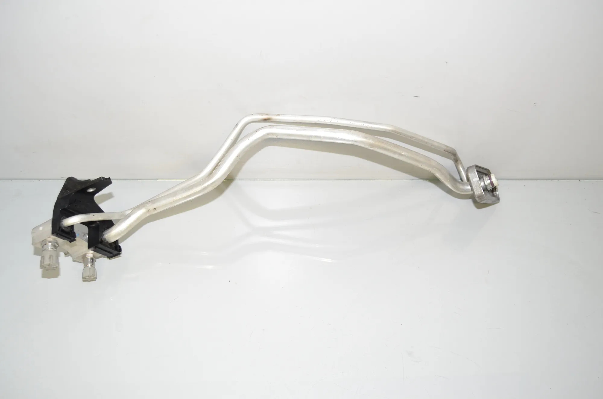 A/C Air Con Hose Pipe – OEM 9384257 · BMW X6 (F16, F86) M 50 d 2016 – 2
