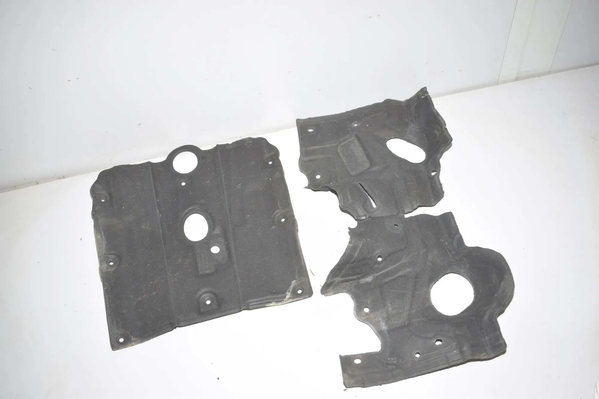Sound Insulation – OEM 9874892 · BMW 2 Gran Tourer (F46) 220 d xDrive 2020