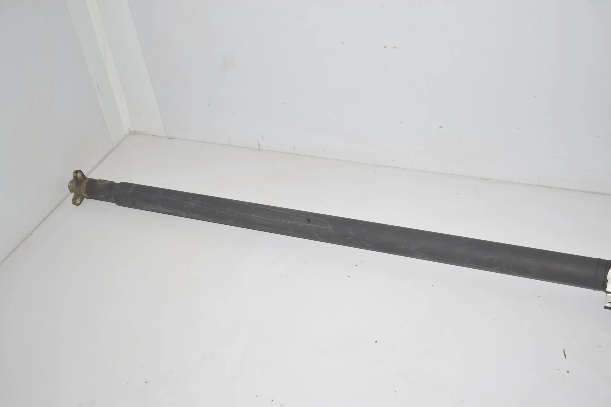 Propshaft Cardan – OEM 8610676 · BMW 2 Gran Tourer (F46) 220 d xDrive 2020 – 4
