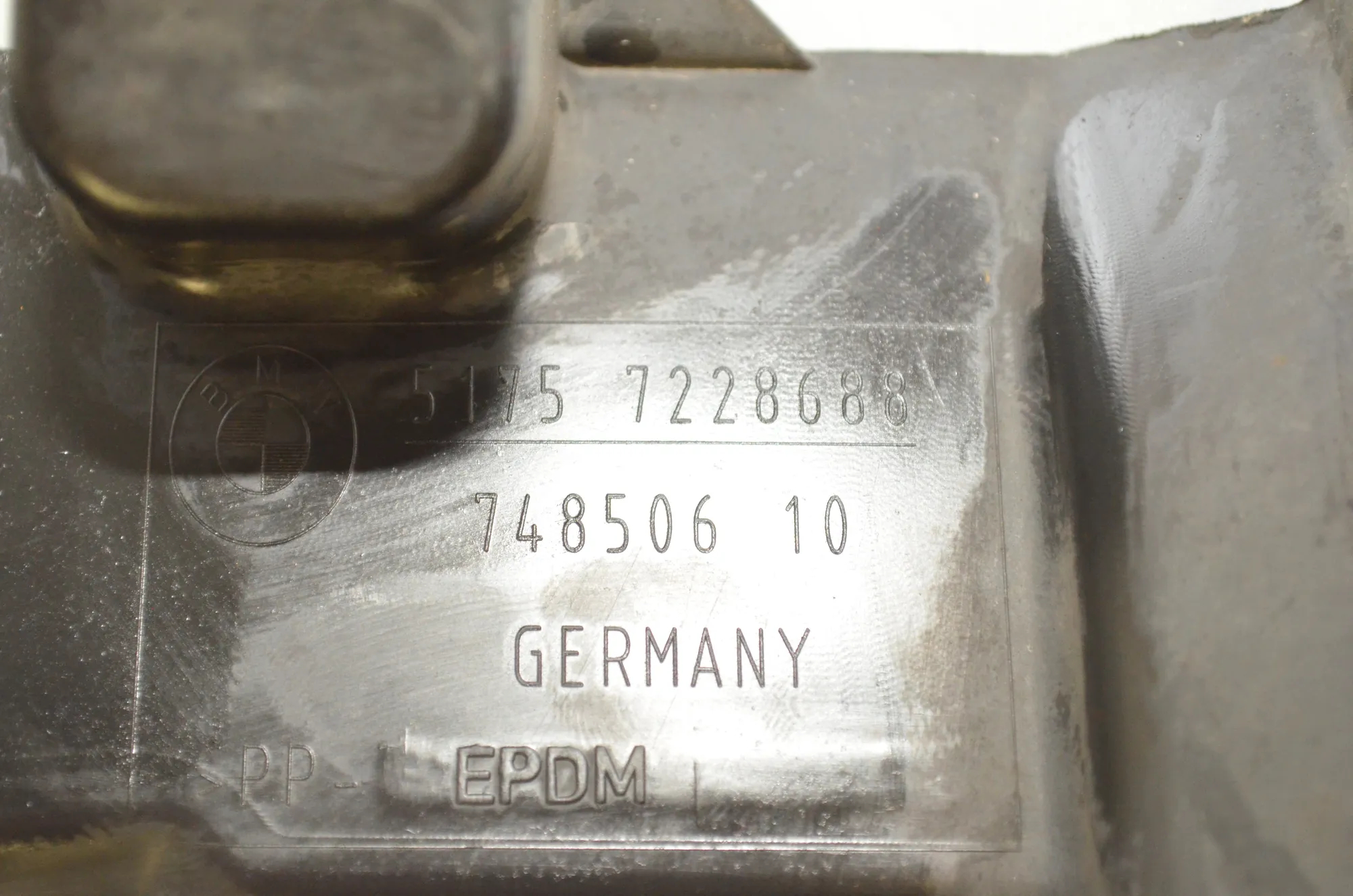 Other Underbody Cover – OEM 7228688 · BMW 5 Touring (F11) 535 d xDrive 2011 – 4