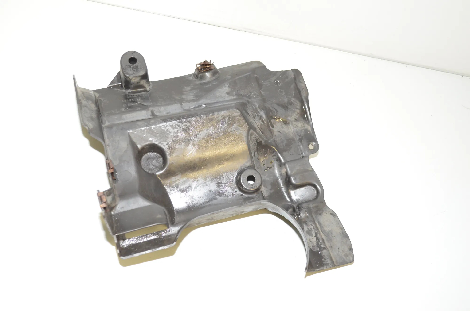 Other Underbody Cover – OEM 7228687 · BMW 5 Touring (F11) 535 d xDrive 2011 – 3