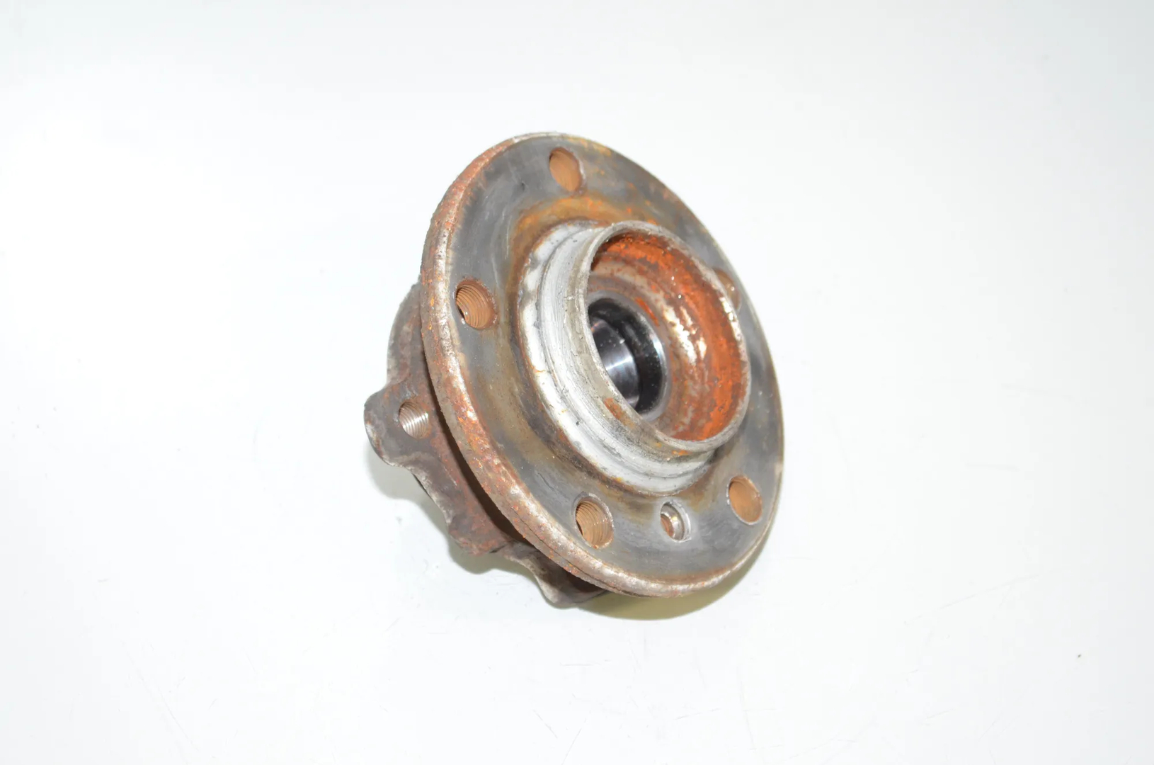Front Left Wheel Bearing – OEM 31206876844 · BMW 3 Touring (F31) 335 d xDrive 2016 – 2