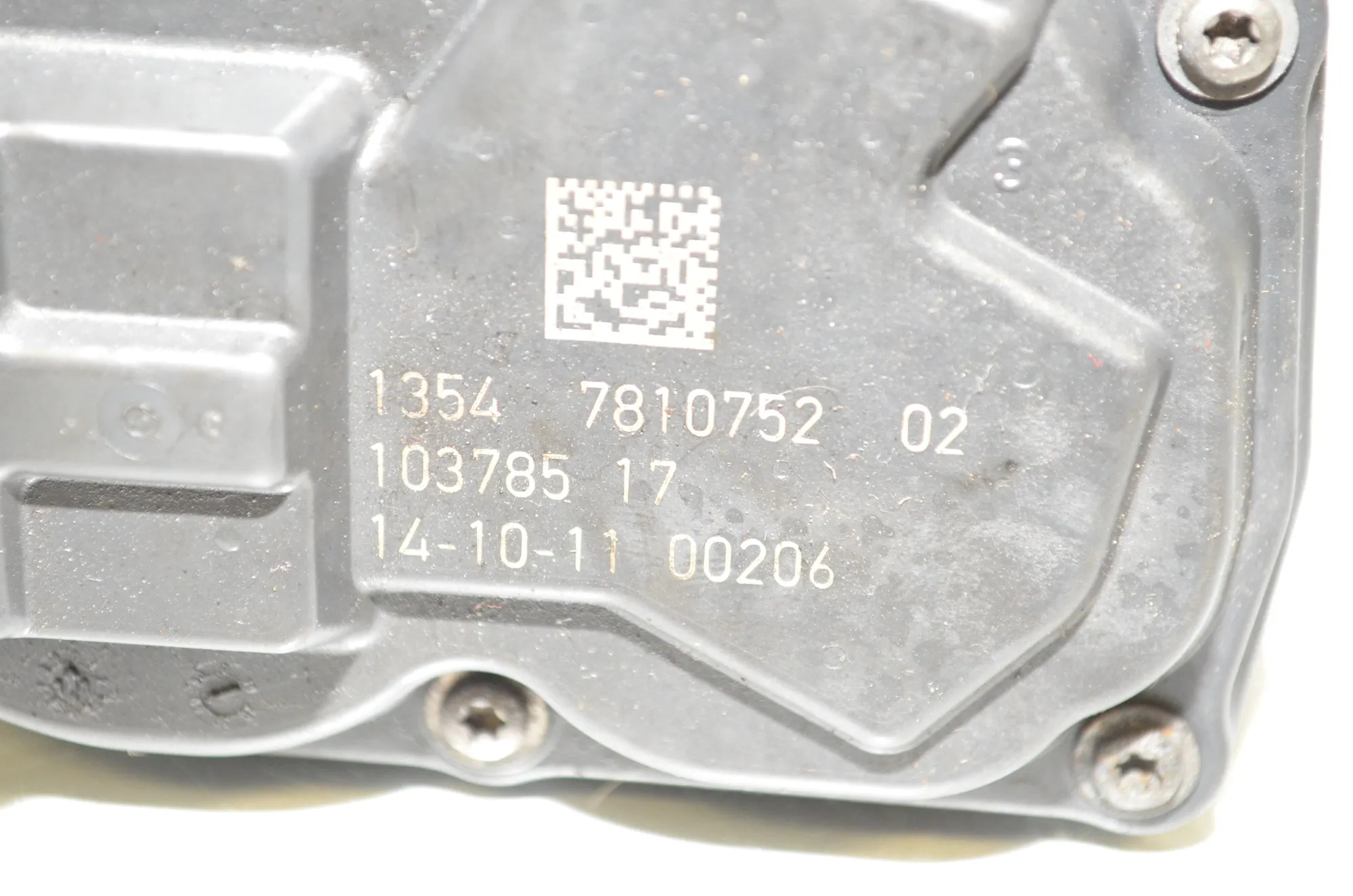 Throttle Body – OEM 7810752 · BMW 5 Touring (F11) 535 d xDrive 2011 – 4
