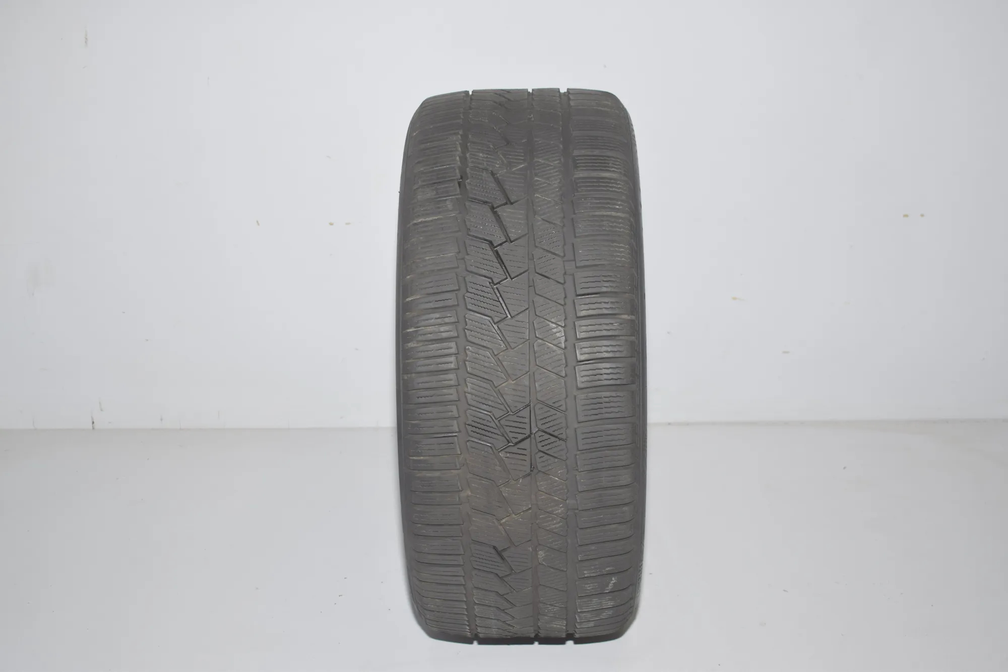 Tire · BMW 3 (G20, G28) BMW 3 (G20, G28) 3 (G20) 318 d 2020 – 3
