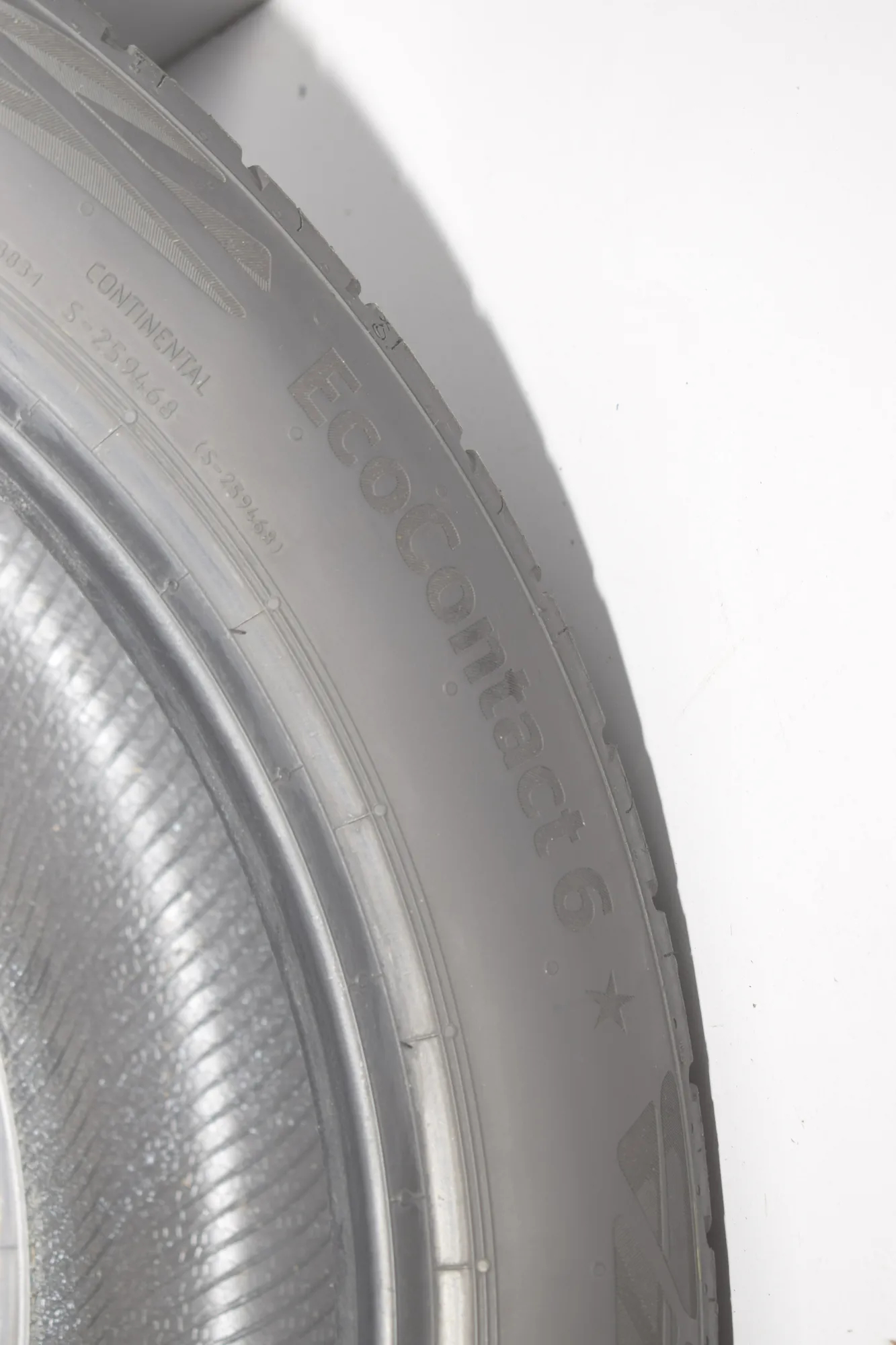 Tyre Kit · BMW 3 (G20, G28) BMW 3 (G20, G28) 3 (G20) 318 d 2020 – 8