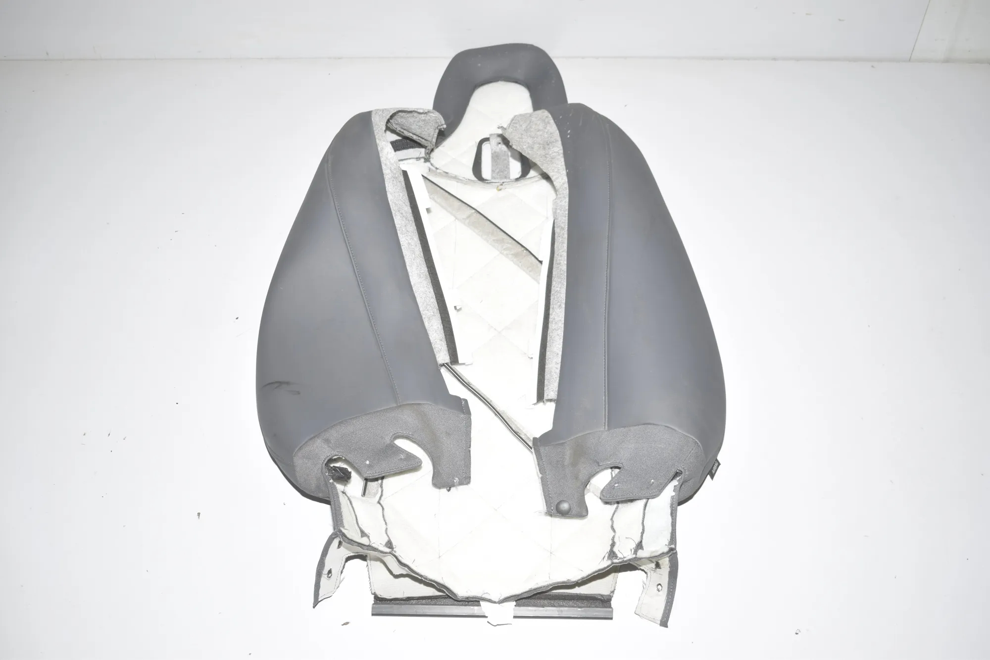 Seat Covers – OEM 5A04EA1 · BMW iX (I20) BMW iX (I20) M60 2023 – 4