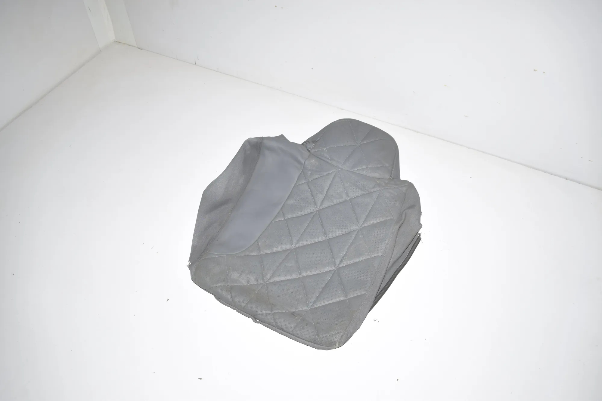 Seat Covers – OEM 5A04F01 · BMW iX (I20) BMW iX (I20) M60 2023 – 2