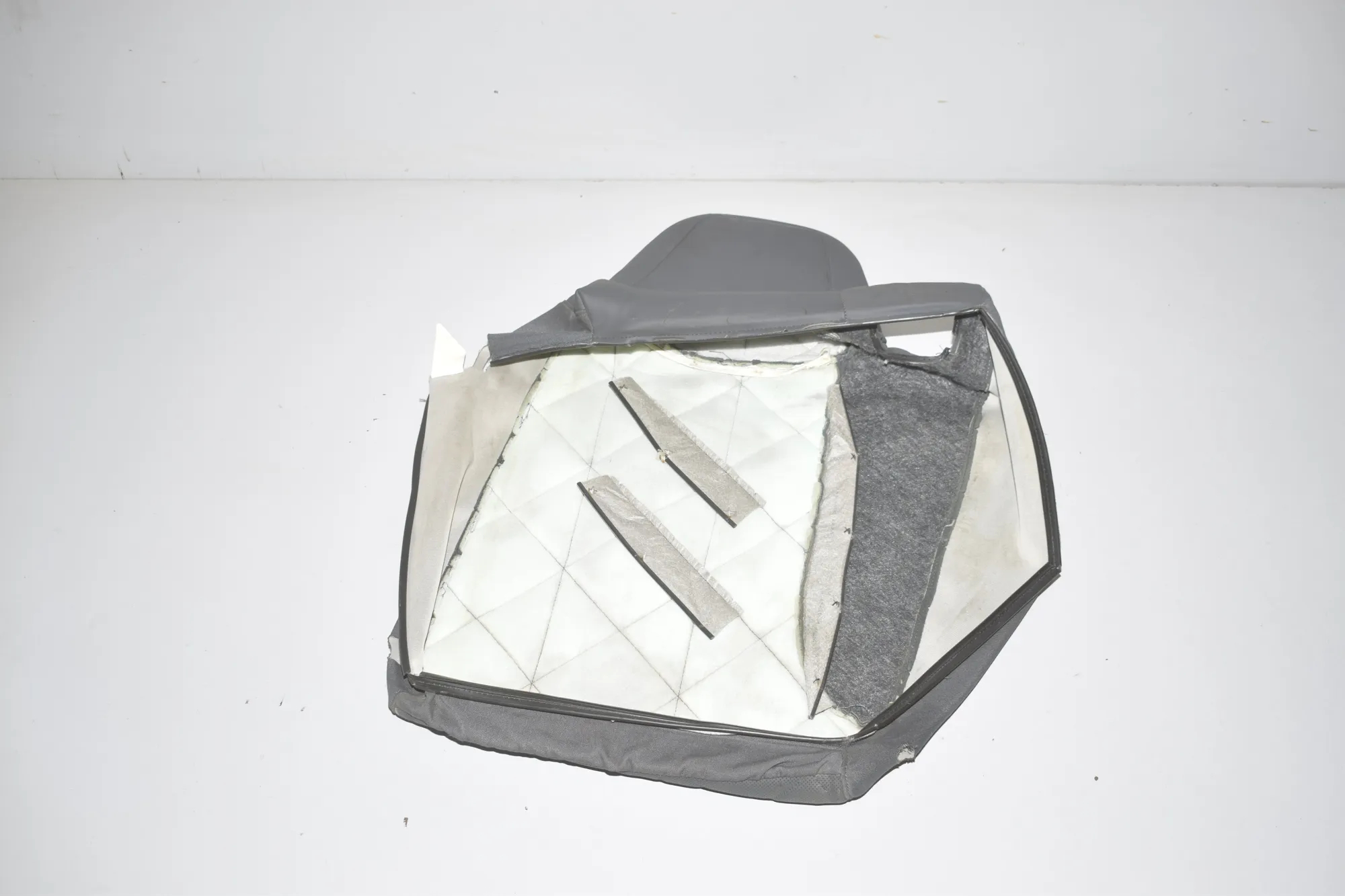 Seat Covers – OEM 5A04F01 · BMW iX (I20) BMW iX (I20) M60 2023 – 3