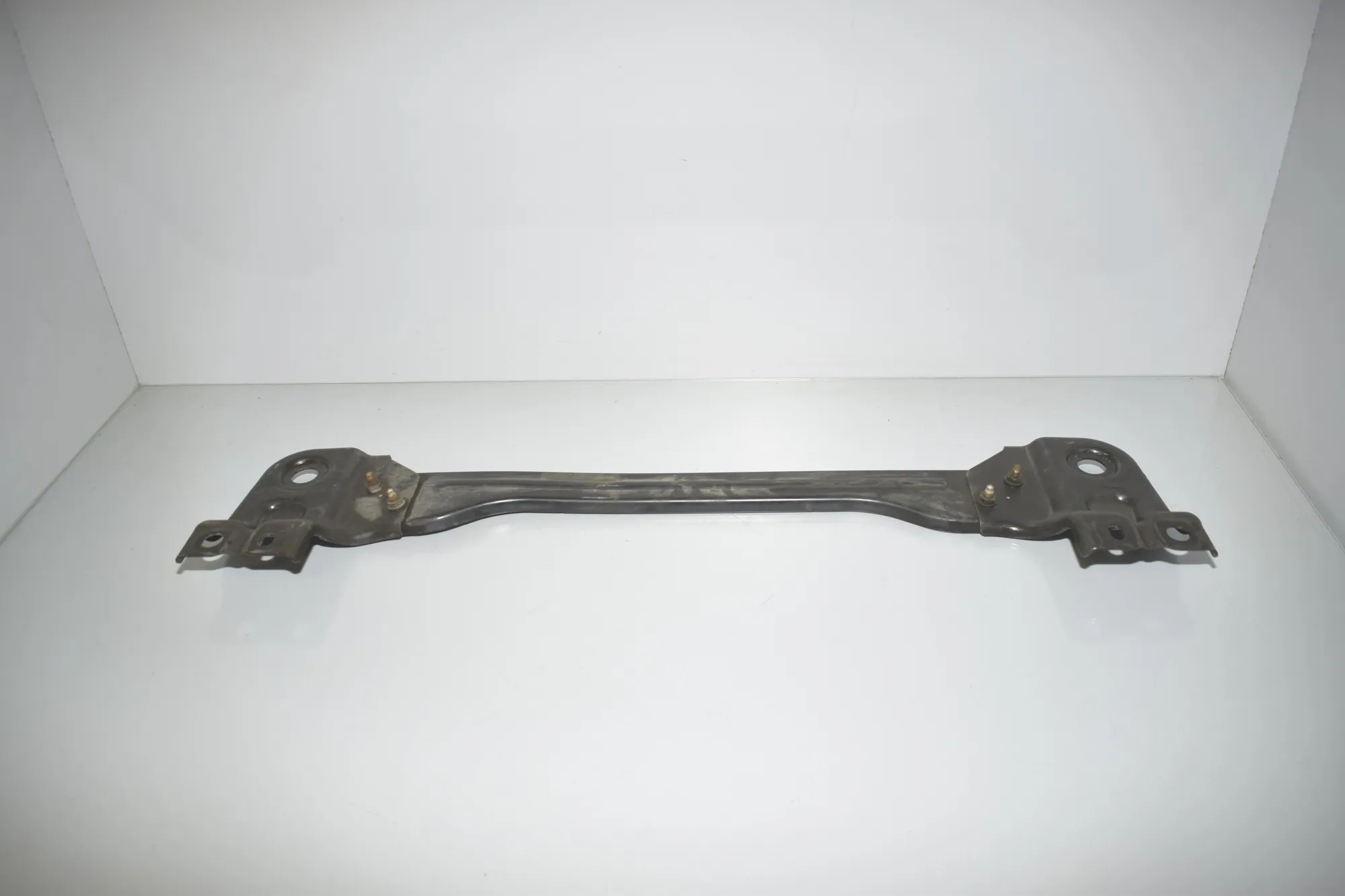 Other Body Parts – OEM 6G9N-R10684CC · LAND ROVER RANGE ROVER SPORT (L320) 3.6 D 4x4 2008 – 4