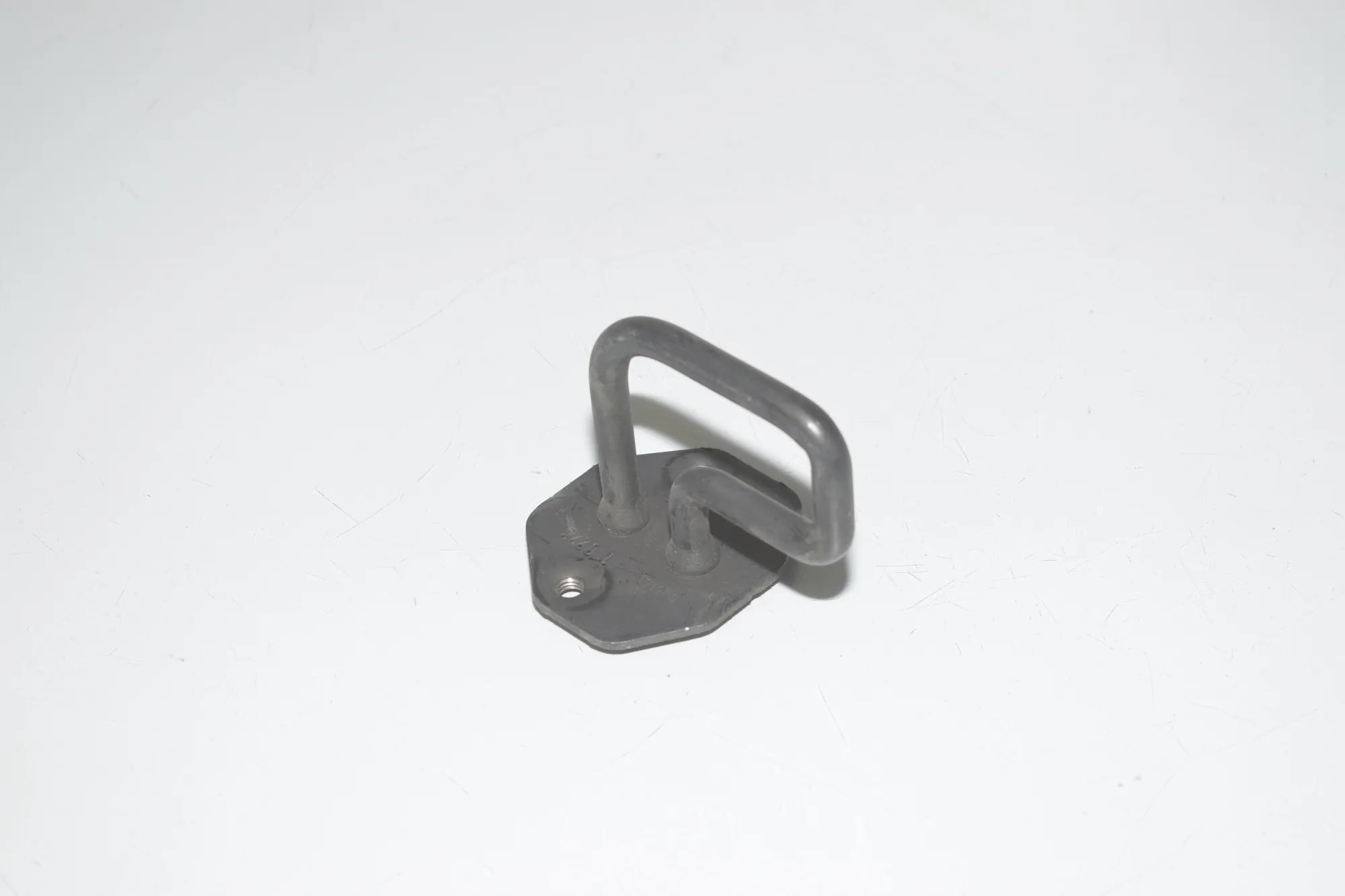 Bracket – OEM C85HA-130228 · LAND ROVER RANGE ROVER SPORT (L320) 3.6 D 4x4 2008 – 4