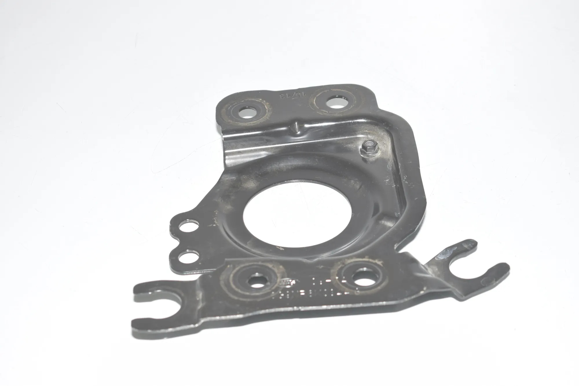 Bracket – OEM 6G9NR6K034AG · LAND ROVER RANGE ROVER SPORT (L320) 3.6 D 4x4 2008 – 3