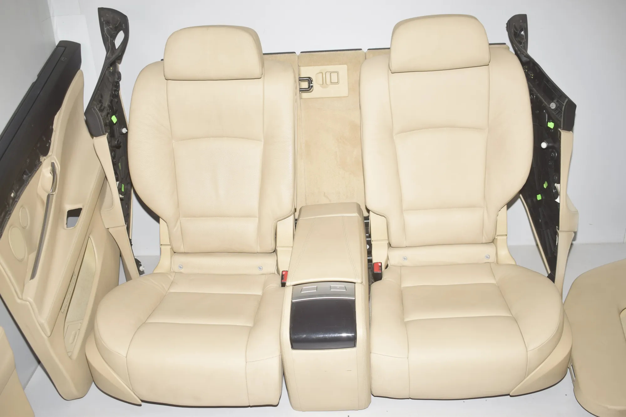 Seat set · BMW 5 Gran Turismo (F07) 530 d 2010 – 5
