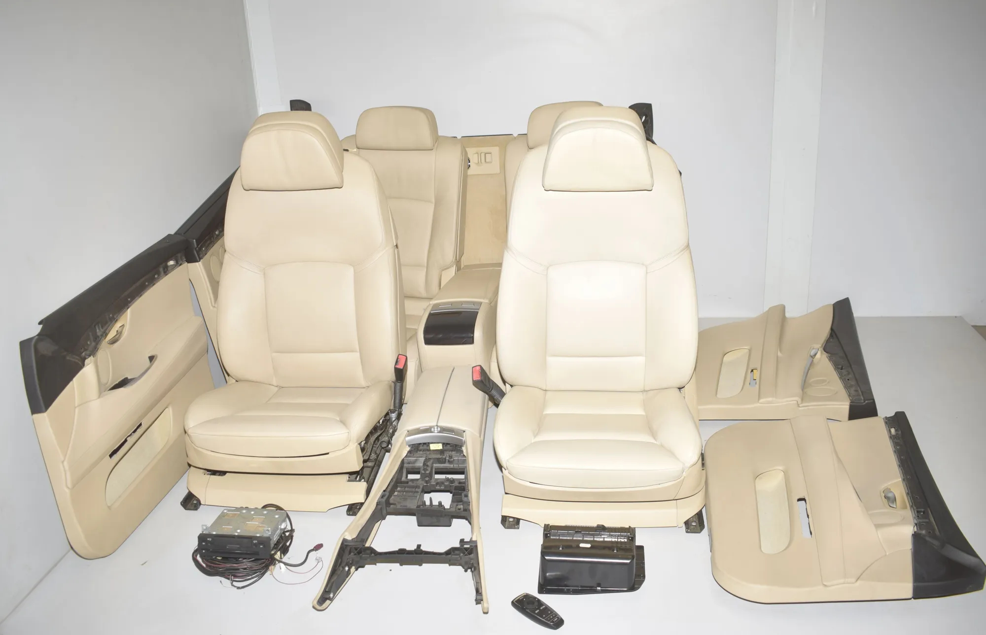 Seat set · BMW 5 Gran Turismo (F07) 530 d 2010