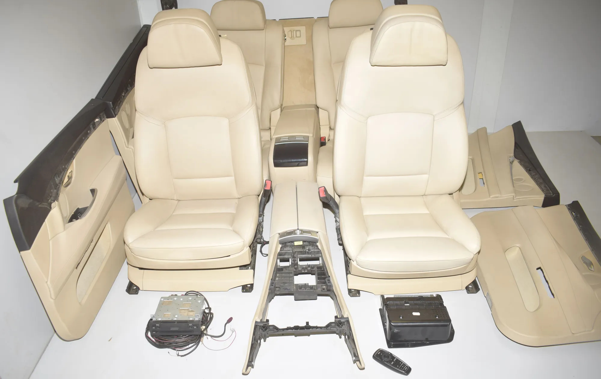 Seat set · BMW 5 Gran Turismo (F07) 530 d 2010 – 3