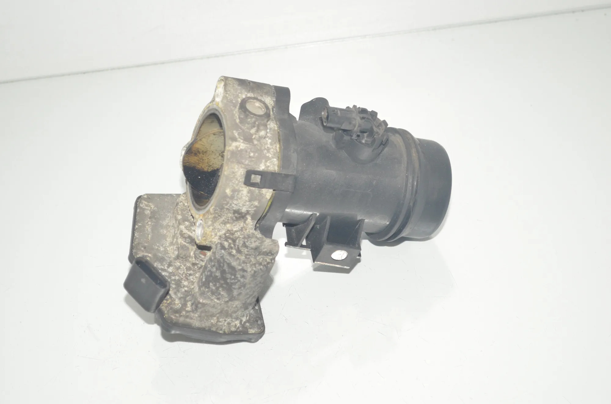 Throttle Body – OEM 7810752 · BMW 3 (F30, F80) 330 d 2013