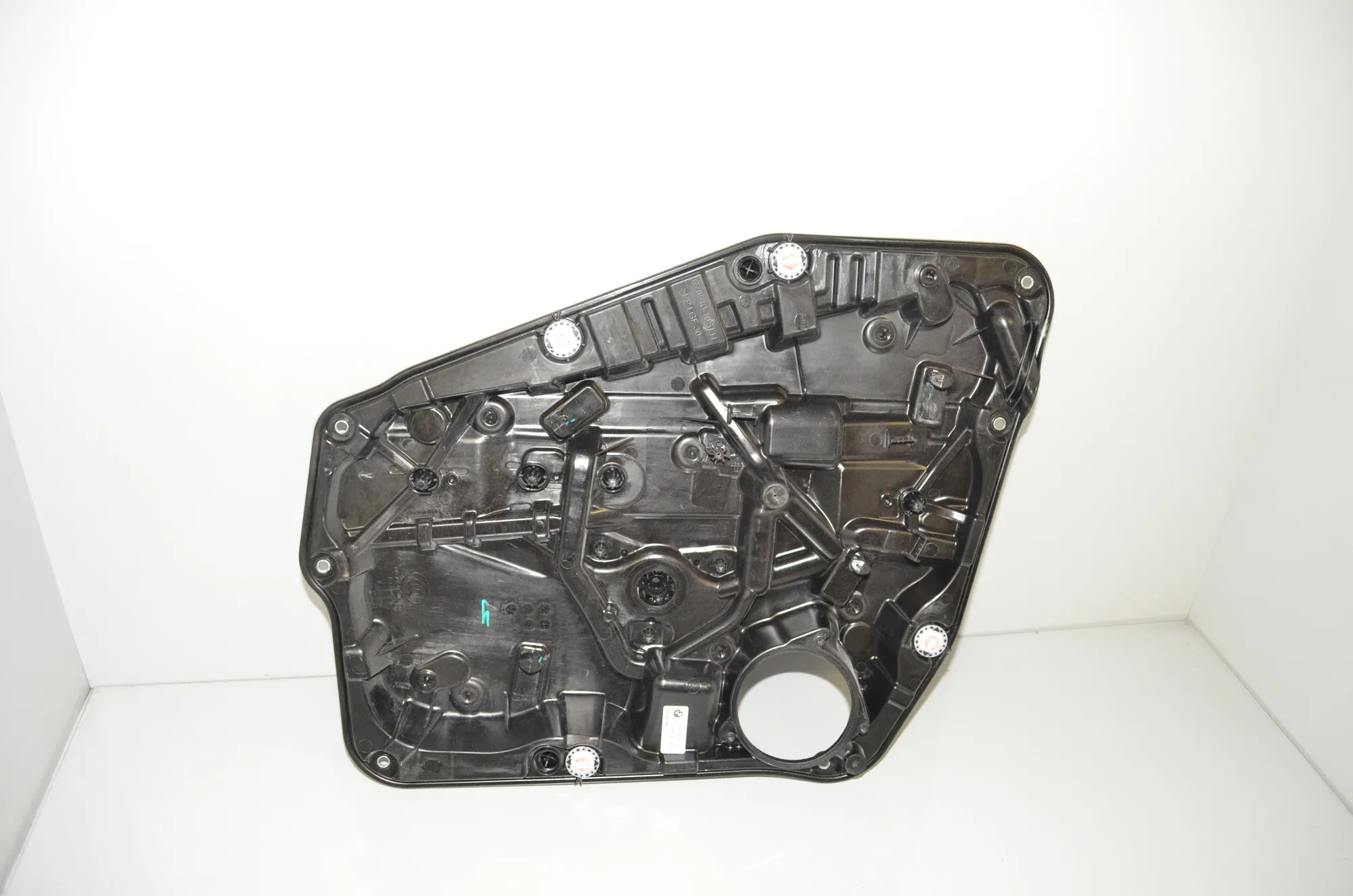 Rear Left Door Window Regulator – OEM 7486431 · BMW X3 (G01, F97) BMW X3 (G01, F97) 2019
