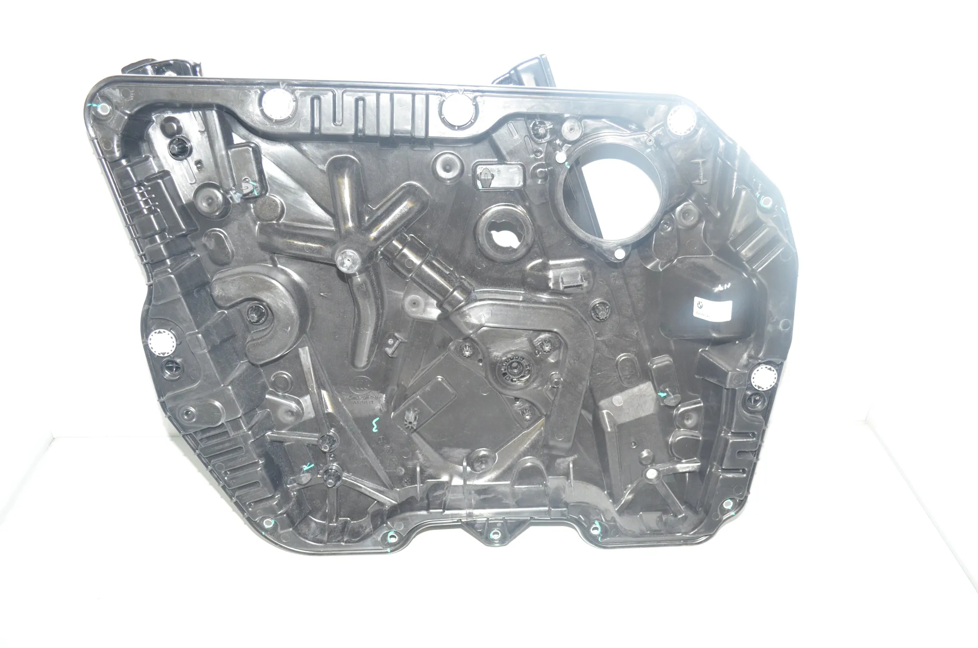 Front Left Door Window Regulator – OEM 7486429 · BMW X3 (G01, F97) BMW X3 (G01, F97) 2019 – 3