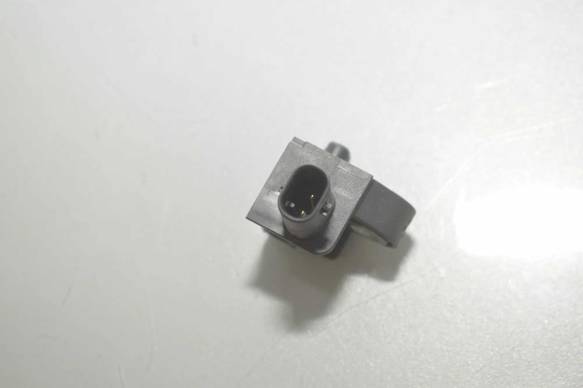 Front Right Impact Sensor – OEM 9224177 · BMW X6 (F16, F86) M 50 d 2016 – 5