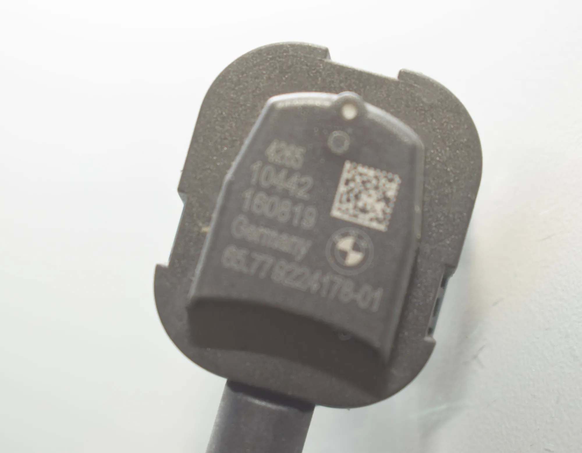 Front Right Impact Sensor – OEM 9224178 · BMW X6 (F16, F86) M 50 d 2016 – 6