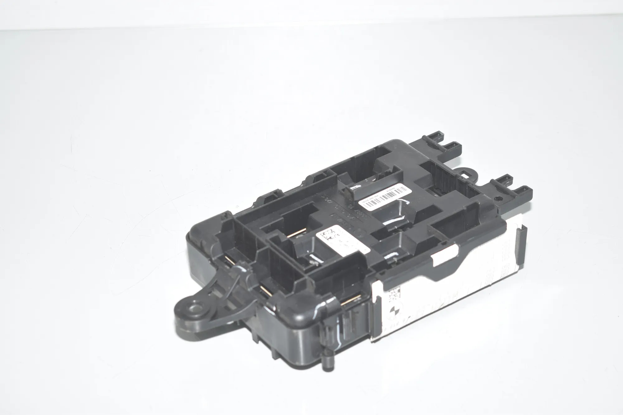 Fuse Box – OEM 6819651 · BMW X6 (F16, F86) M 50 d 2016 – 4